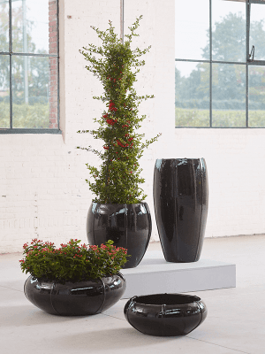 
High-quality indoor/outdoor planter "Moda Emperor", various sizes - Schwarz Glänzend / Ø 43 x H 43 cm