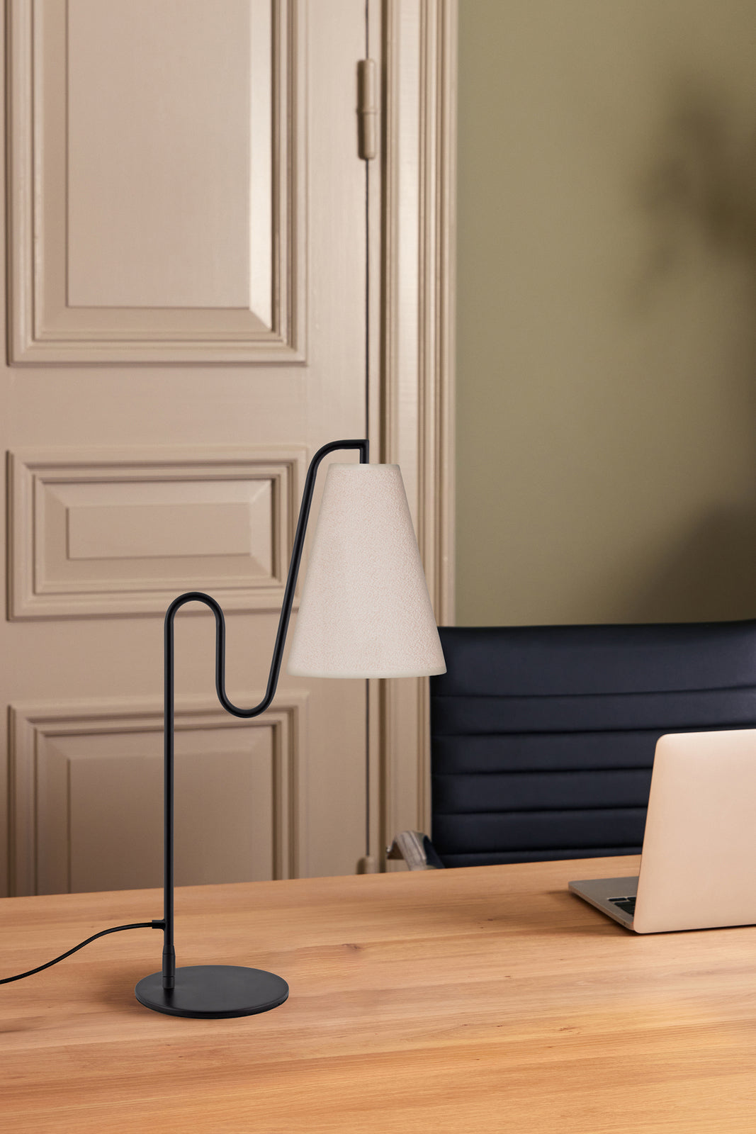 
Lampada da tavolo di design «Lou»
