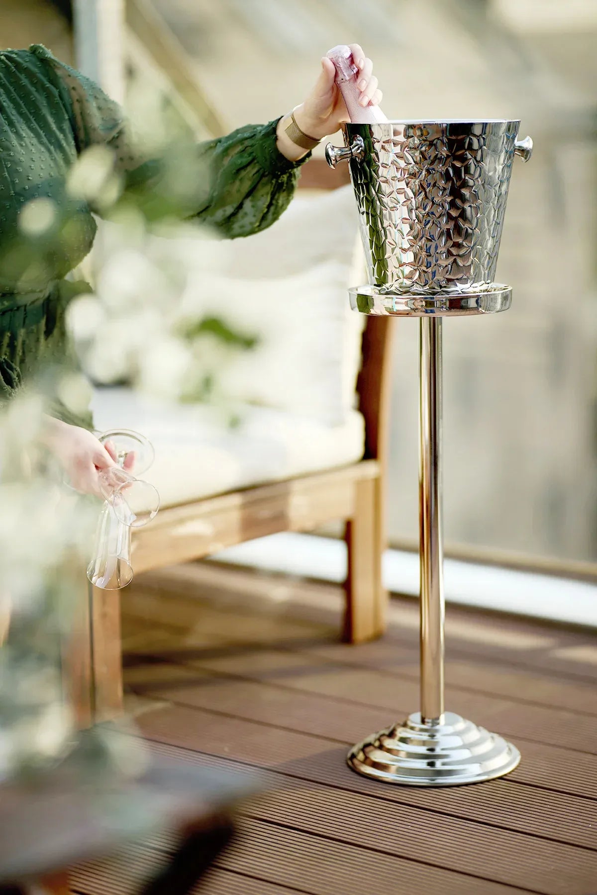 
Premium sparkling wine cooler "Capri" including stand made of stainless steel, highly polished and double-walled - Silver