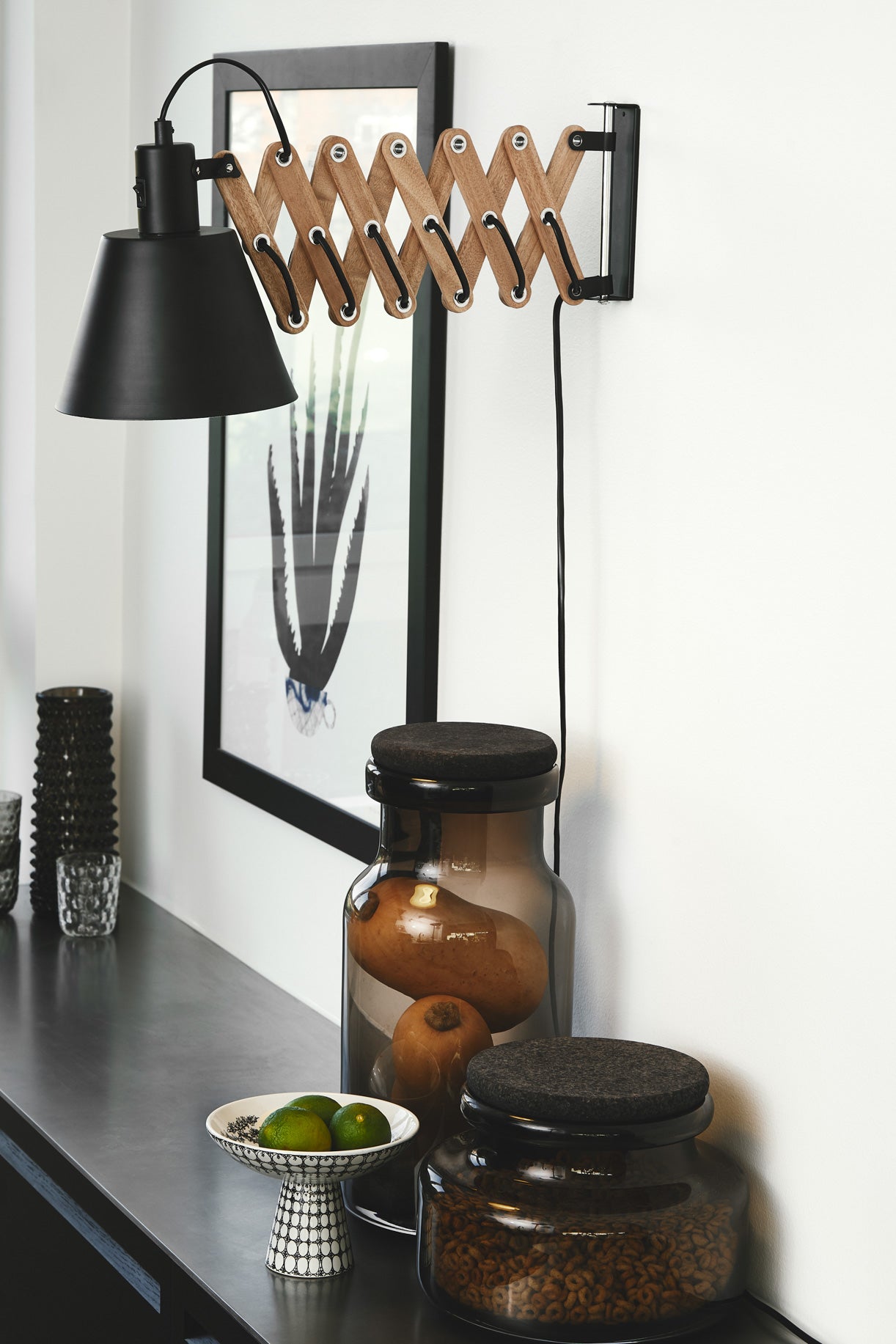 
"Vintage" Design Wall Lamp - Black