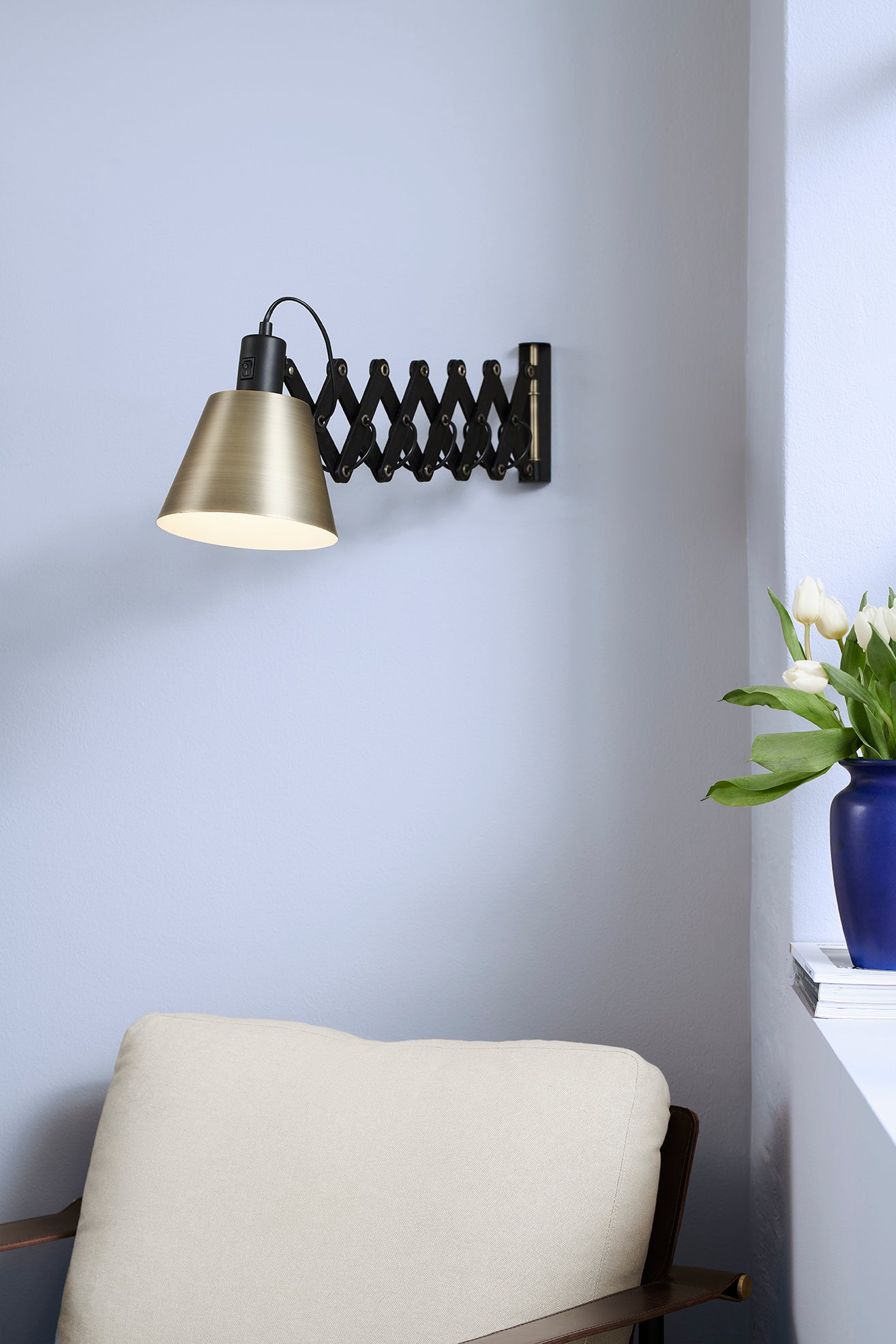 
"Vintage" Design Wall Lamp - Brass