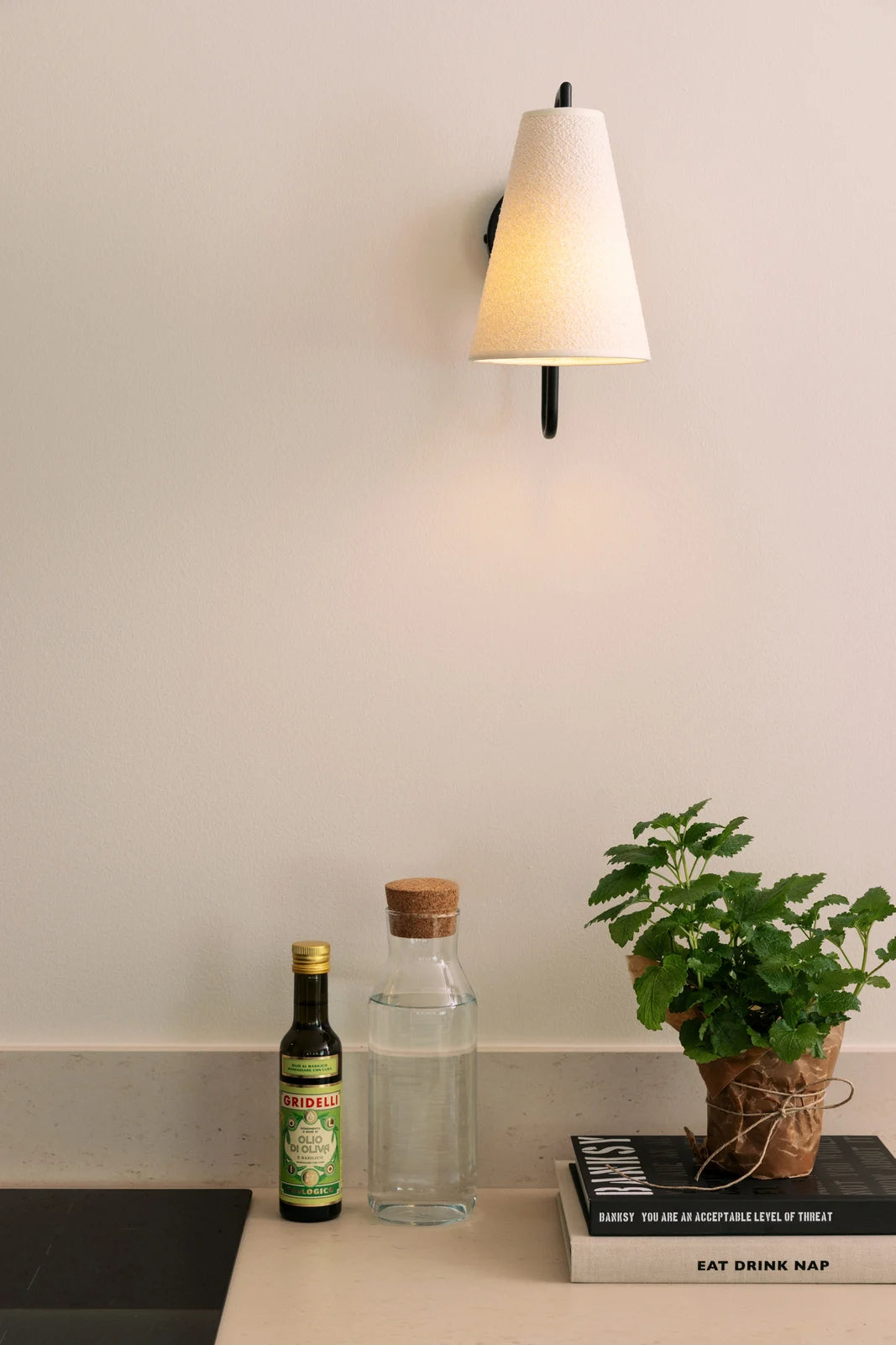 
Design Wandlampe „Lou“ - Schwarz