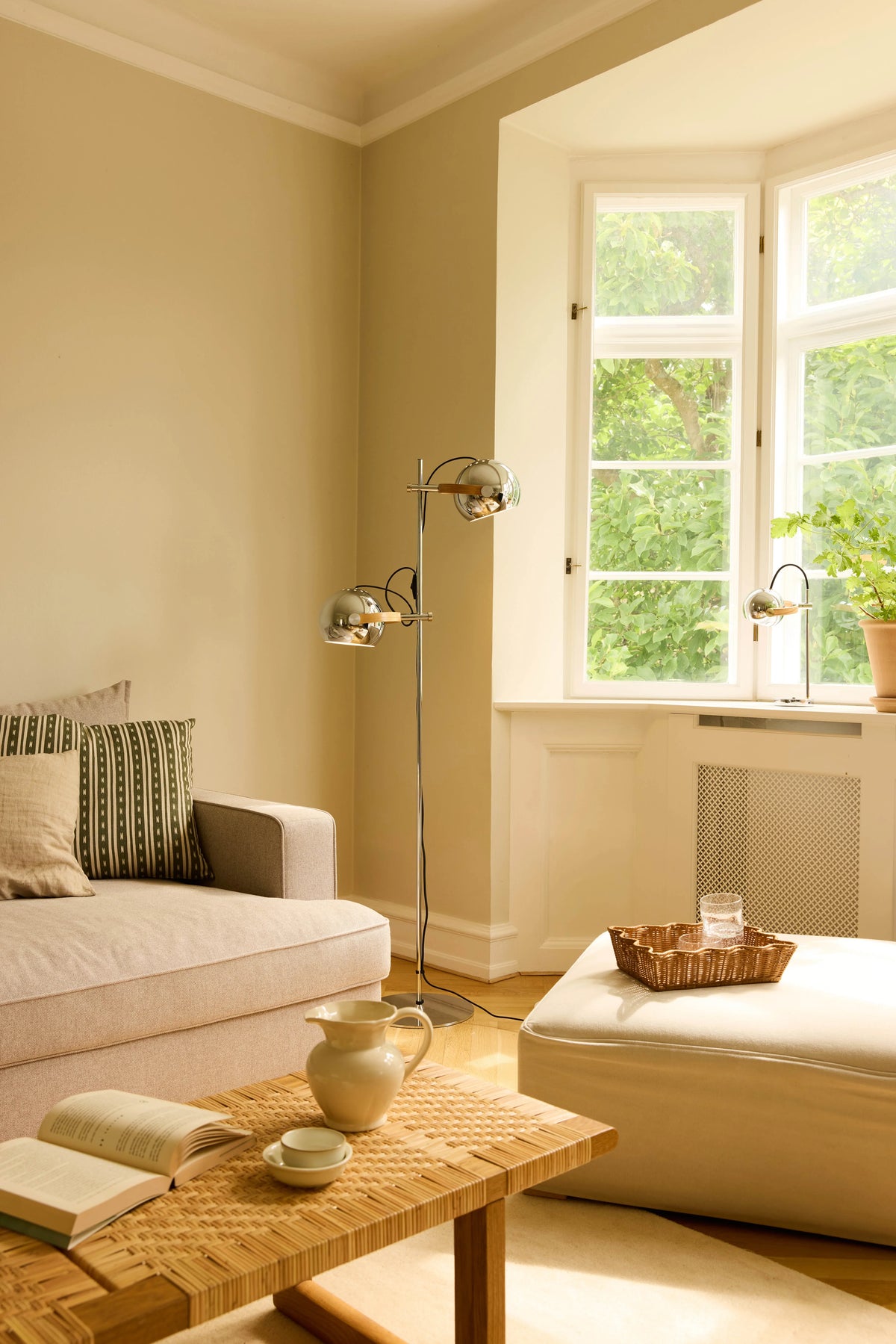 
Double Design Stehlampe "DC" - Chrom