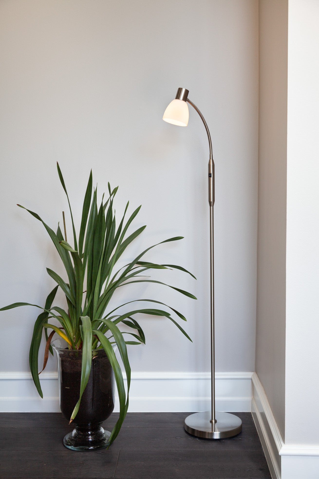 
Lampadaire au design LED unique "Hudson" - Acier