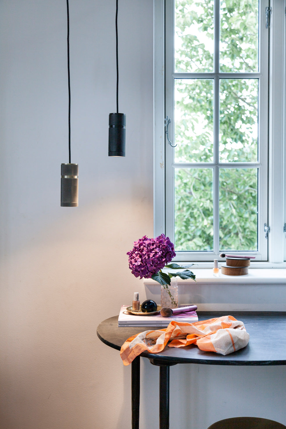 
Suspension design simple « Halo » - Gris chaud / Petit