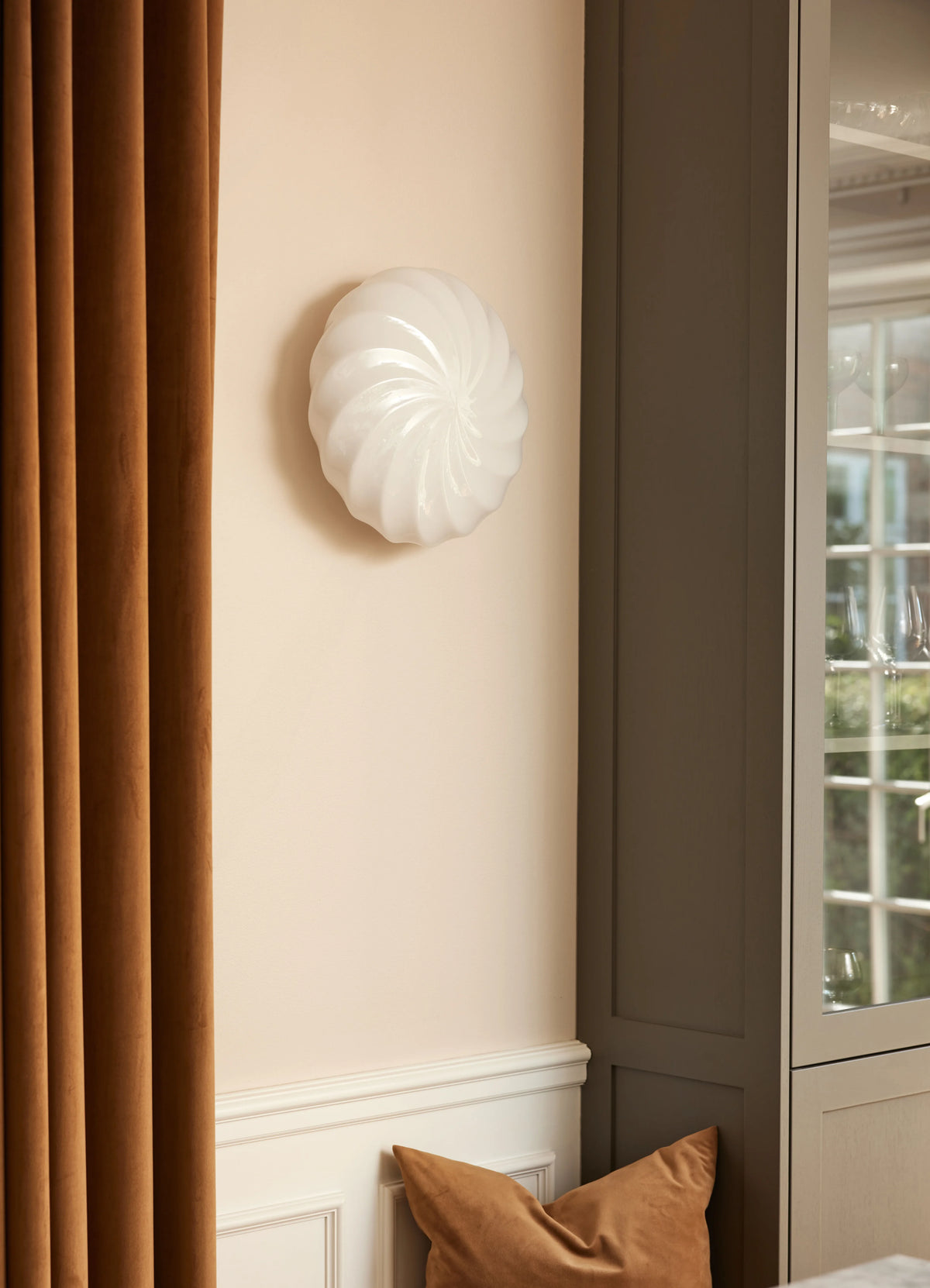 
Design Decken- und Wandlampe "Twist" - Medium