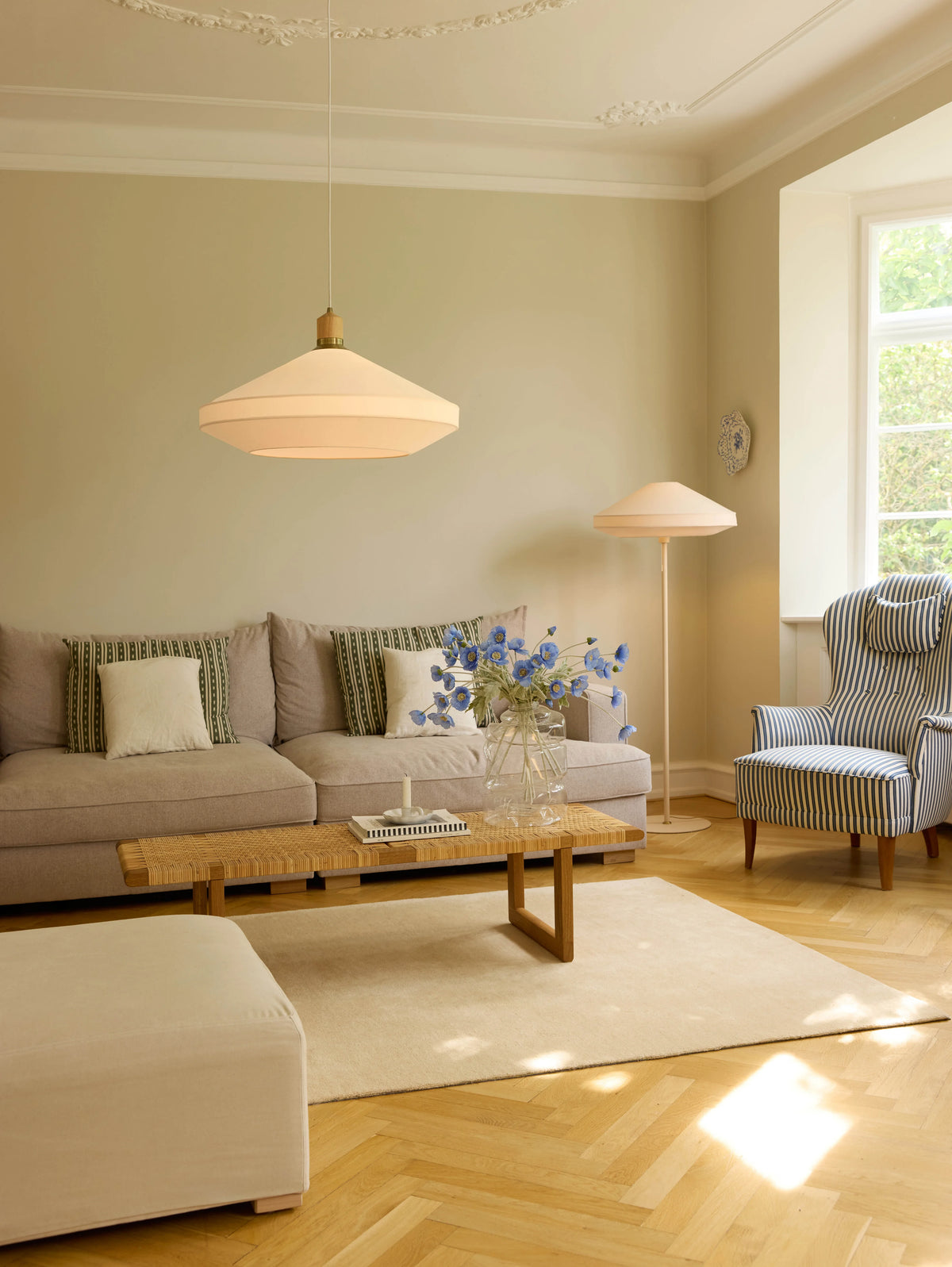 
Design Stehlampe "Paris Soft"