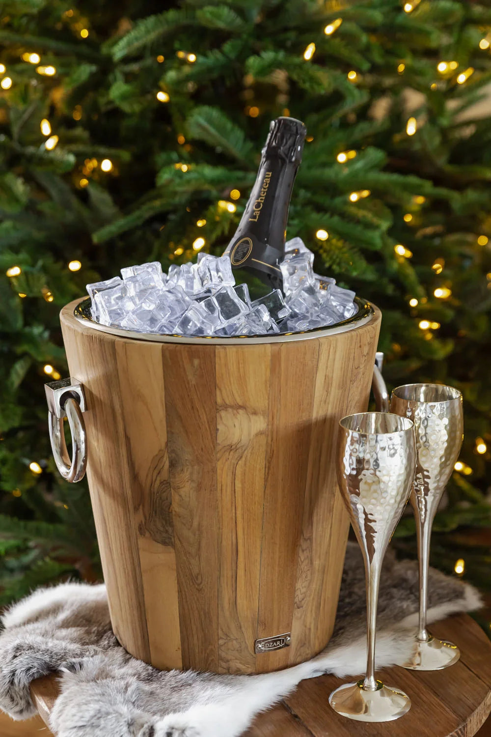 
Premium Wine Cooler "Saint Tropez" in Teak & Stainless Steel