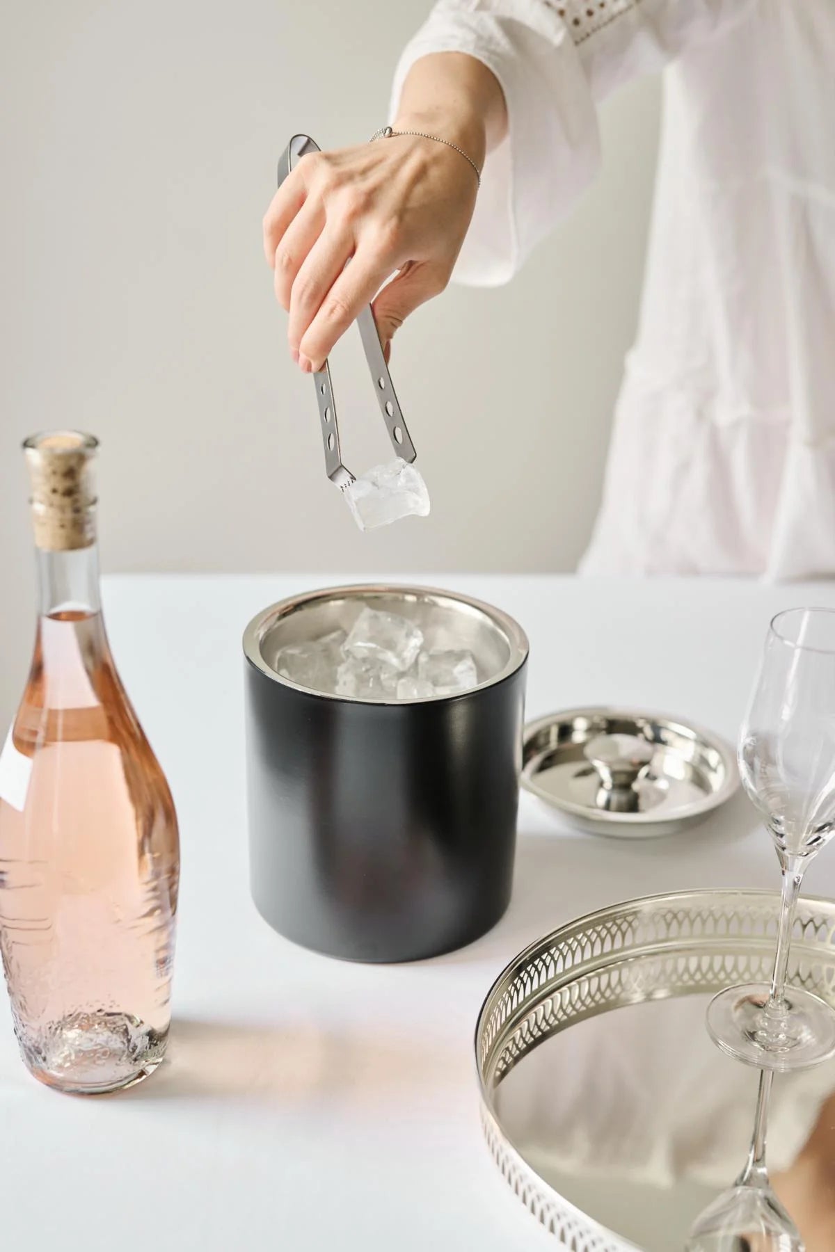 
Premium Ice Bucket "Pearl" with Lid and Tongs