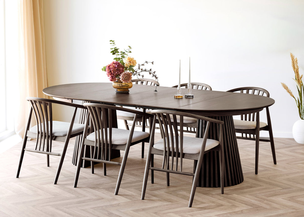 
Set da pranzo di design „Osakka & Agustin“ composto da 7 pezzi - Rovere Marrone scuro