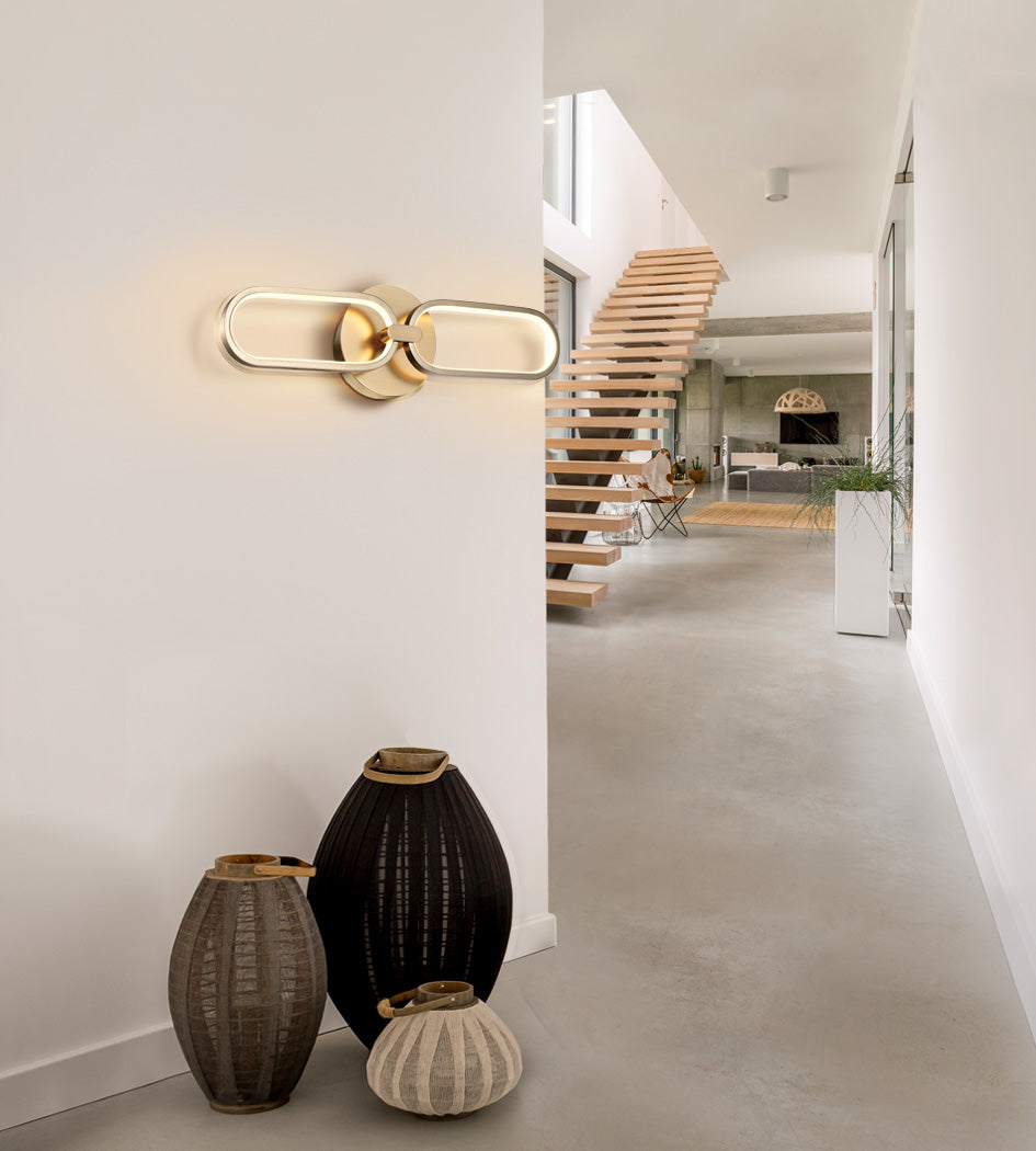 
Dimmable LED designer wall light “Colette”, rose gold