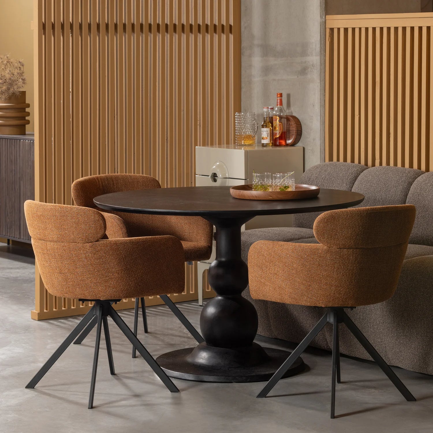 
Massive, round "Blake" designer dining table Ø 120 cm - Black