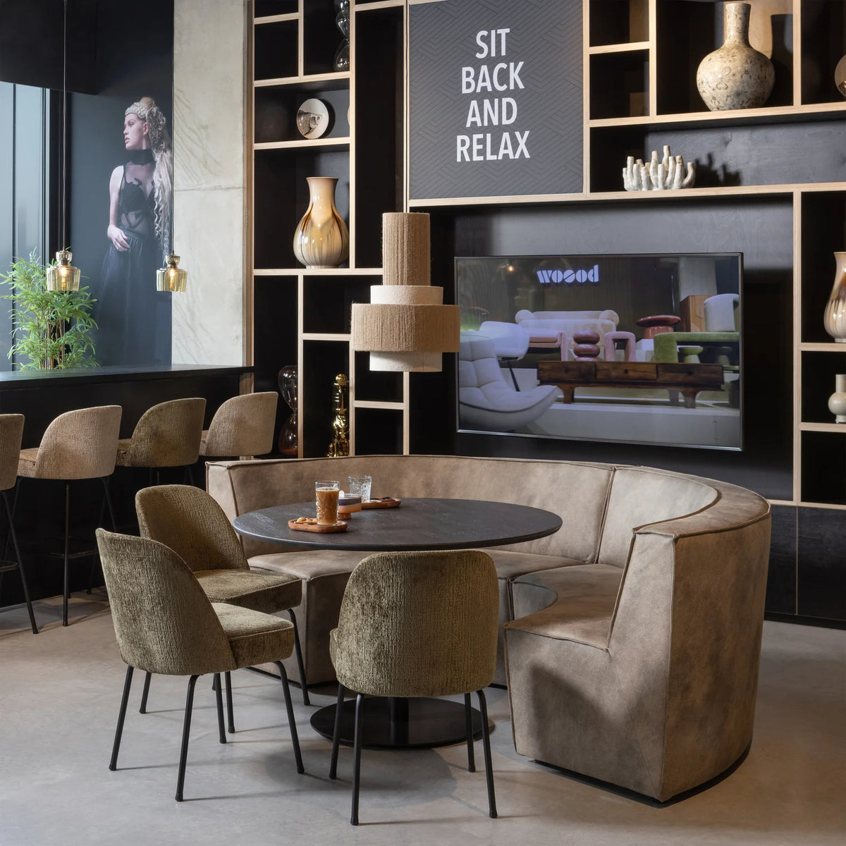 
Sedia da pranzo di design «Vogue», disponibile in molti colori - Samt Bonsai