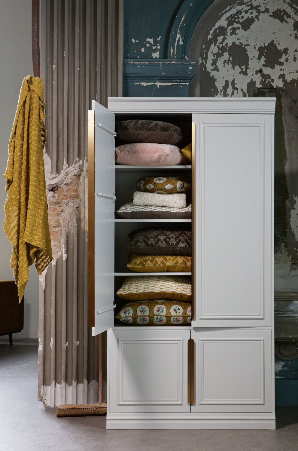
Design Kleiderschrank „Organize“, 2-türig - 66 cm