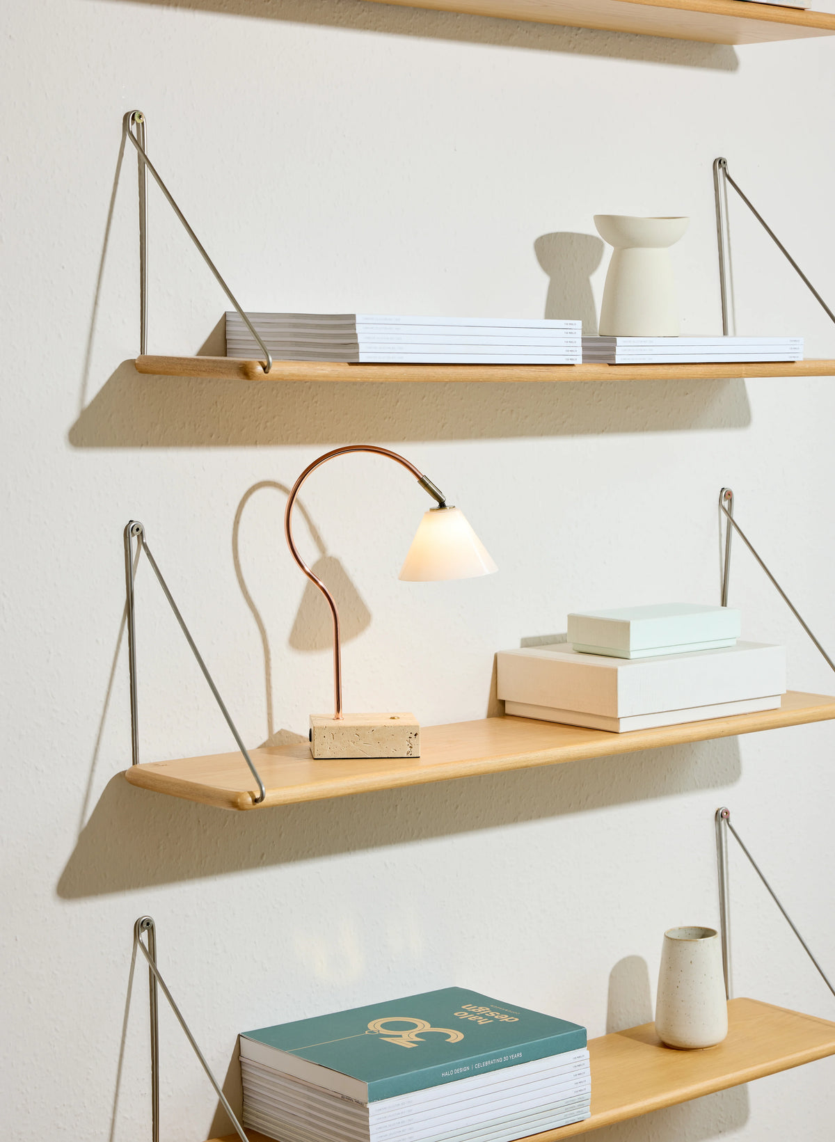 
Lampada da tavolo di design a LED "Question" - Rame Antik Brass