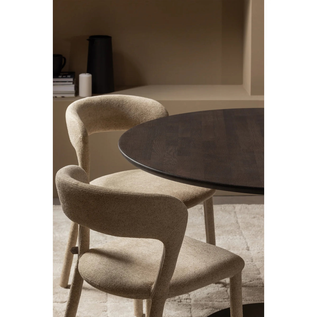 
Sedia da pranzo di design «Noblet» - Sabbia