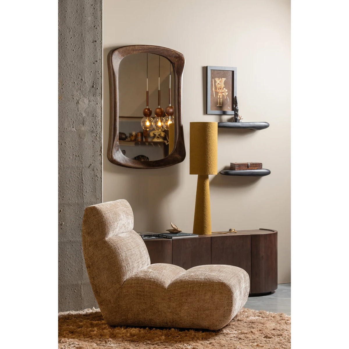 
Design Lounge Chair "Observe" - Beige