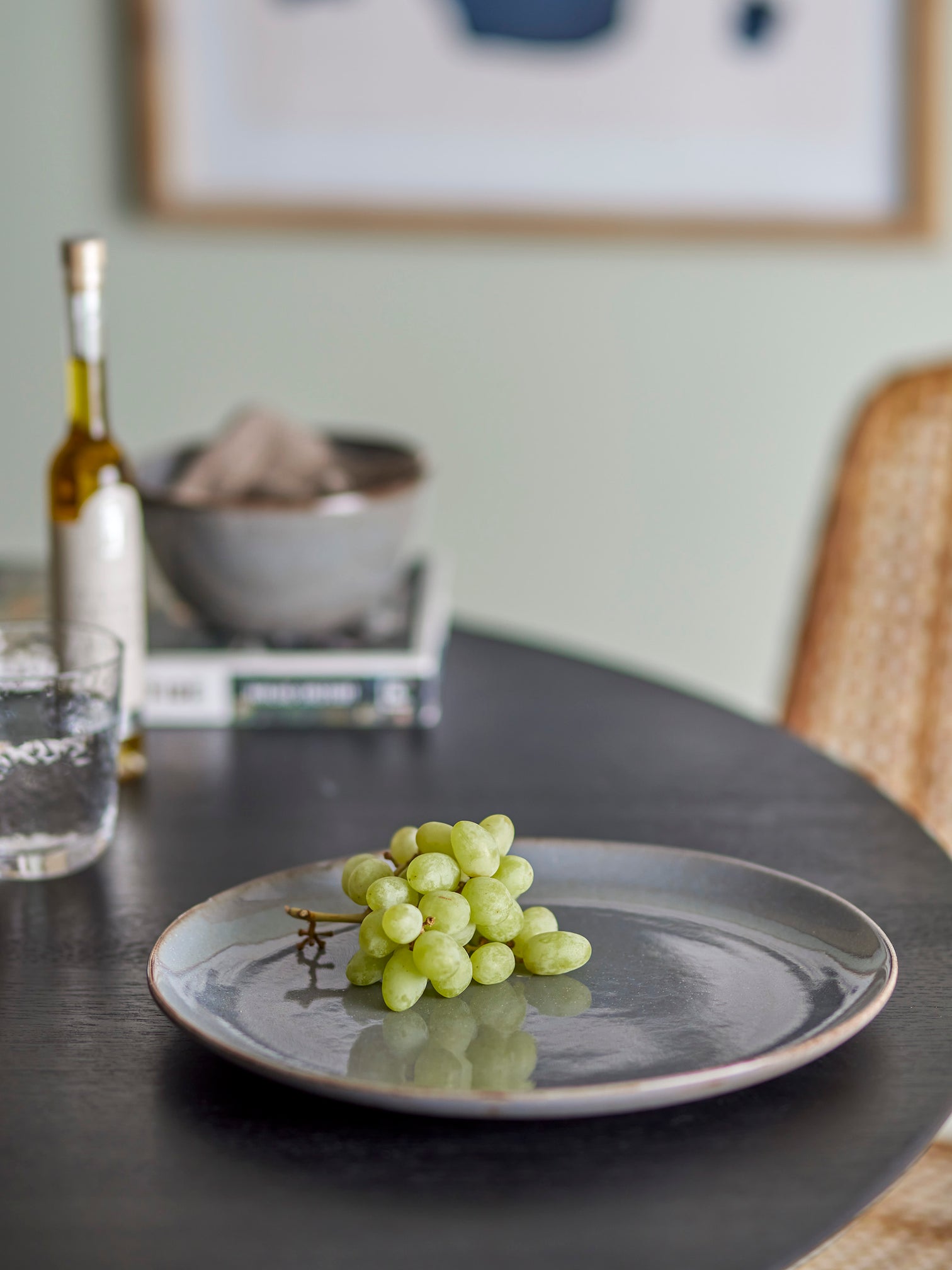 
Assiette plate artisanale « Sandrine » Ø 28 cm - Bleu
