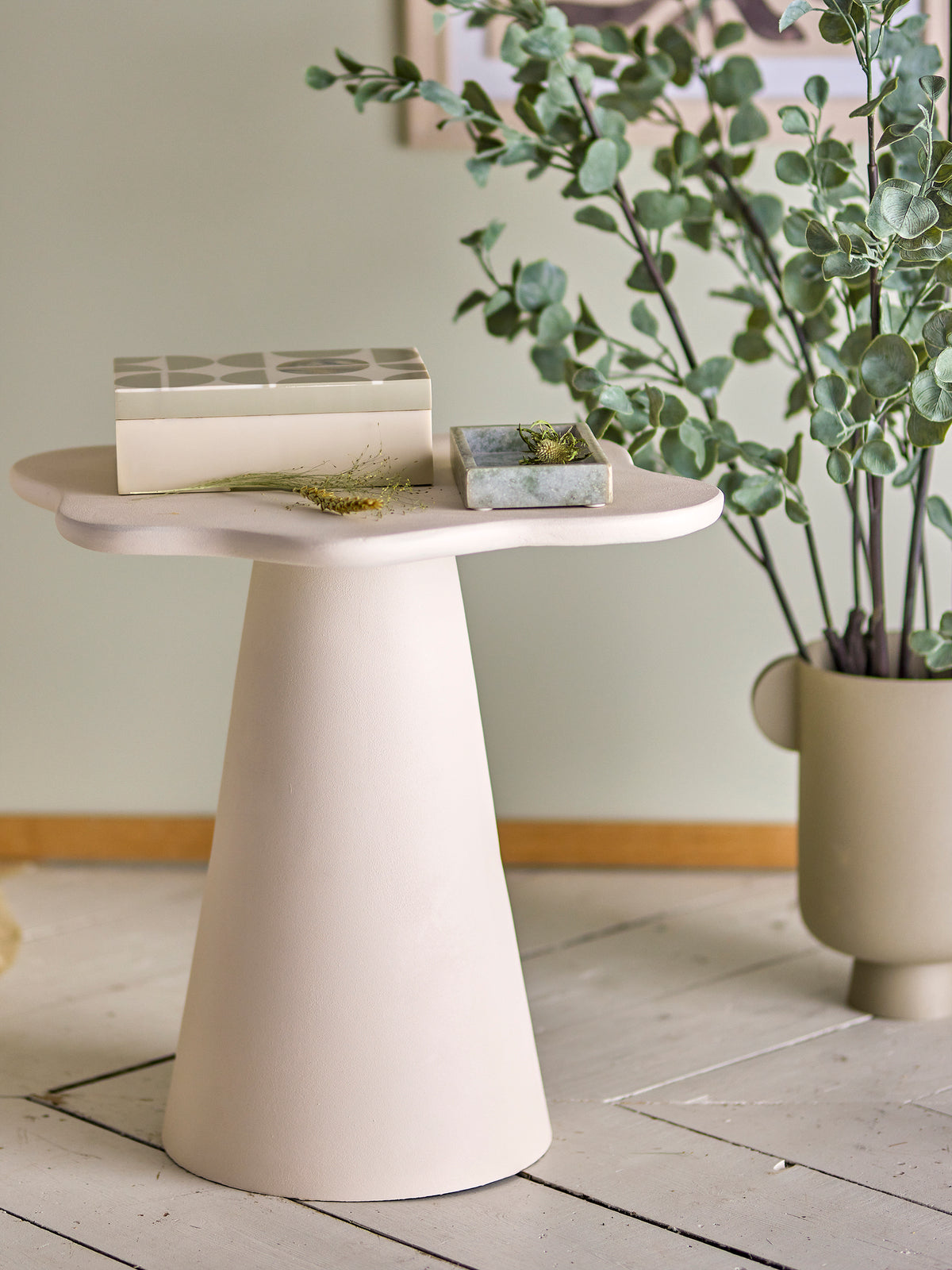 
Designer side table "Soller"