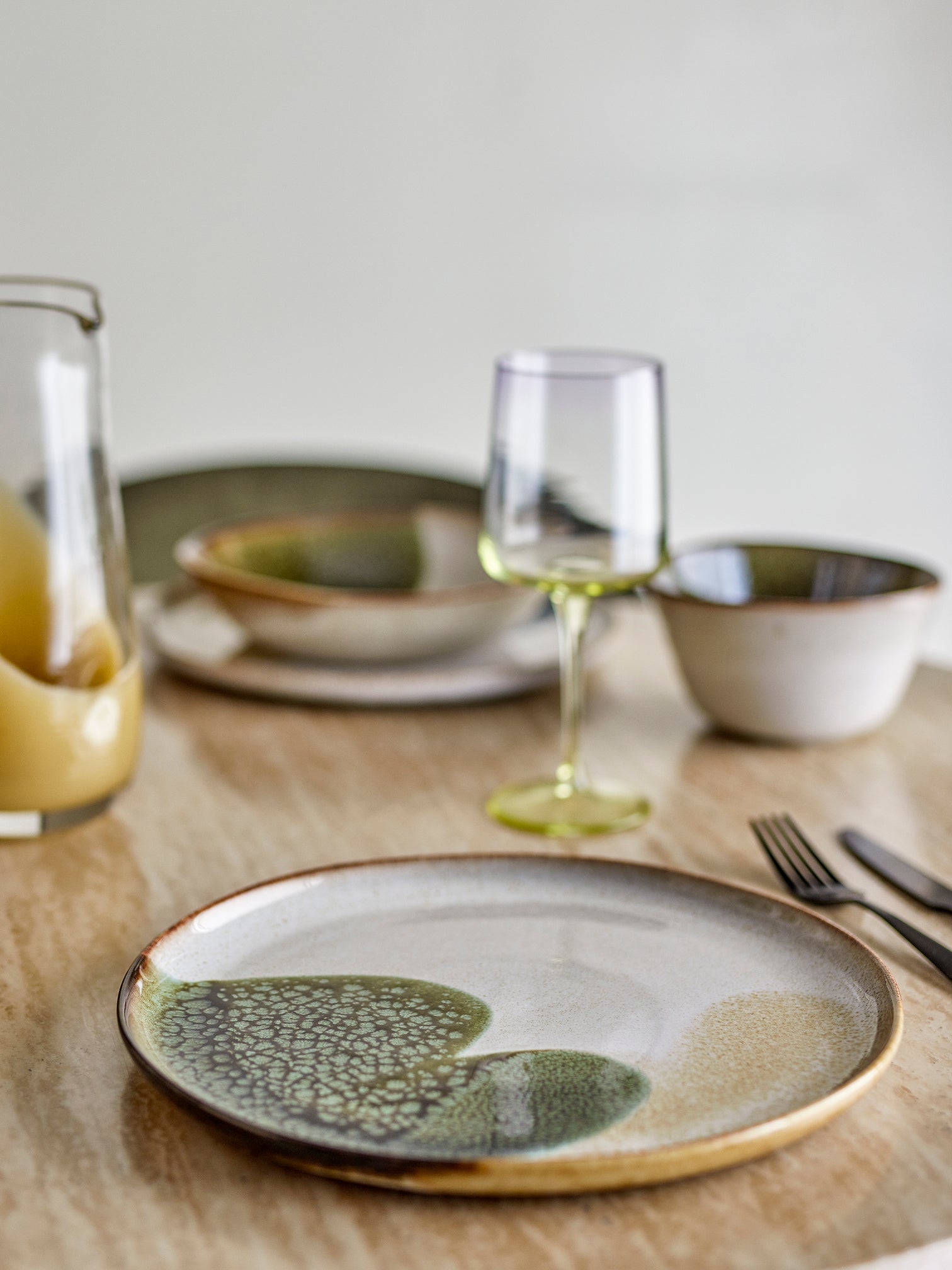 
Assiette creuse artisanale « Jules » - Multicolore Vert