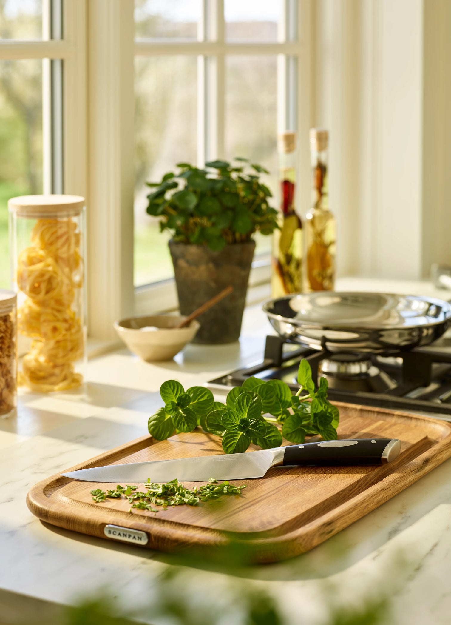 
Couteau de chef « Classic » de qualité supérieure - Longueur 20 cm