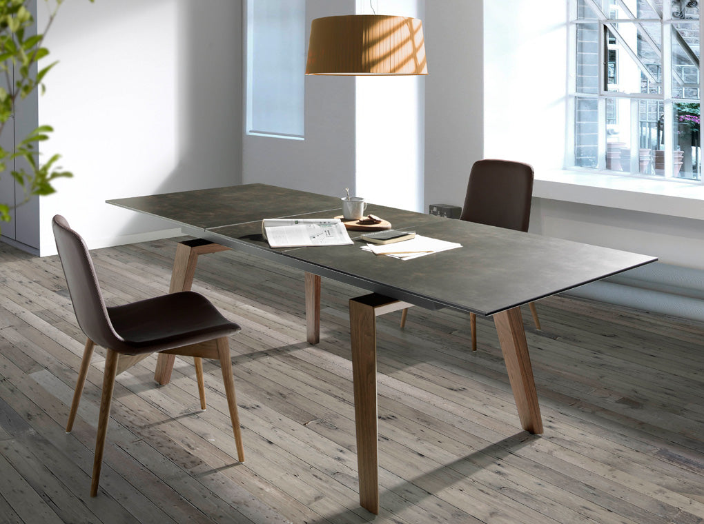 
High-quality, extendable ceramic dining table "Nero"