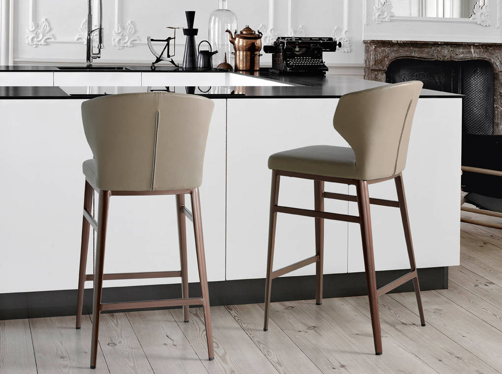 
Tabouret de bar design « Avant » avec accoudoirs