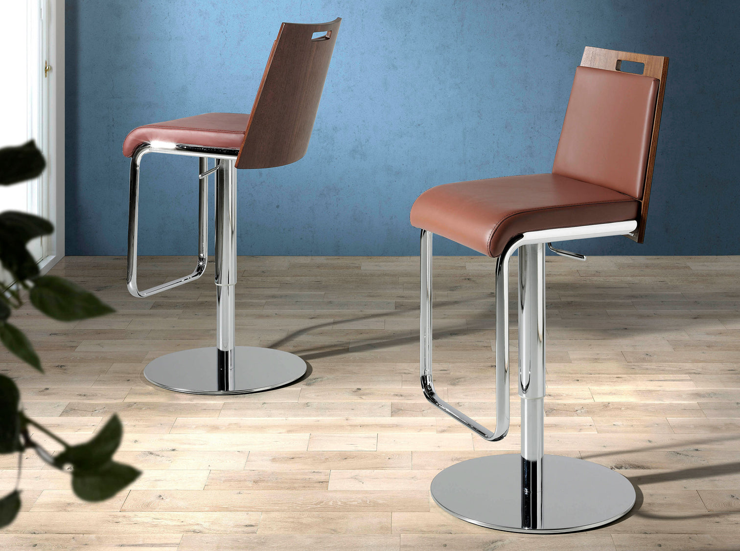 
Tabouret de bar design « Edes » avec fonction pivotante et réglage en hauteur