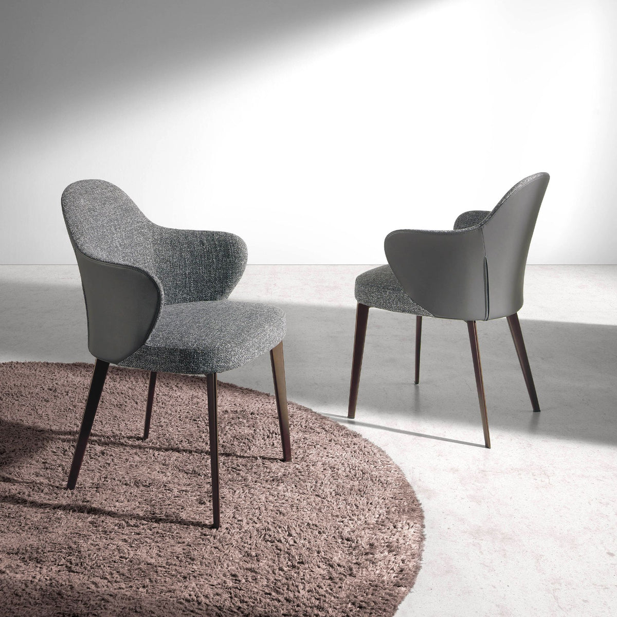 
Sedia di design «Felizo» con braccioli