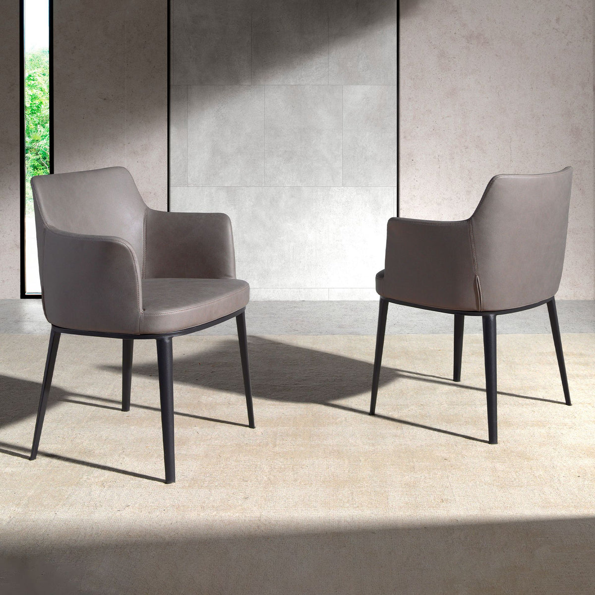 
Sedia di design «Abu Dhabi» con braccioli