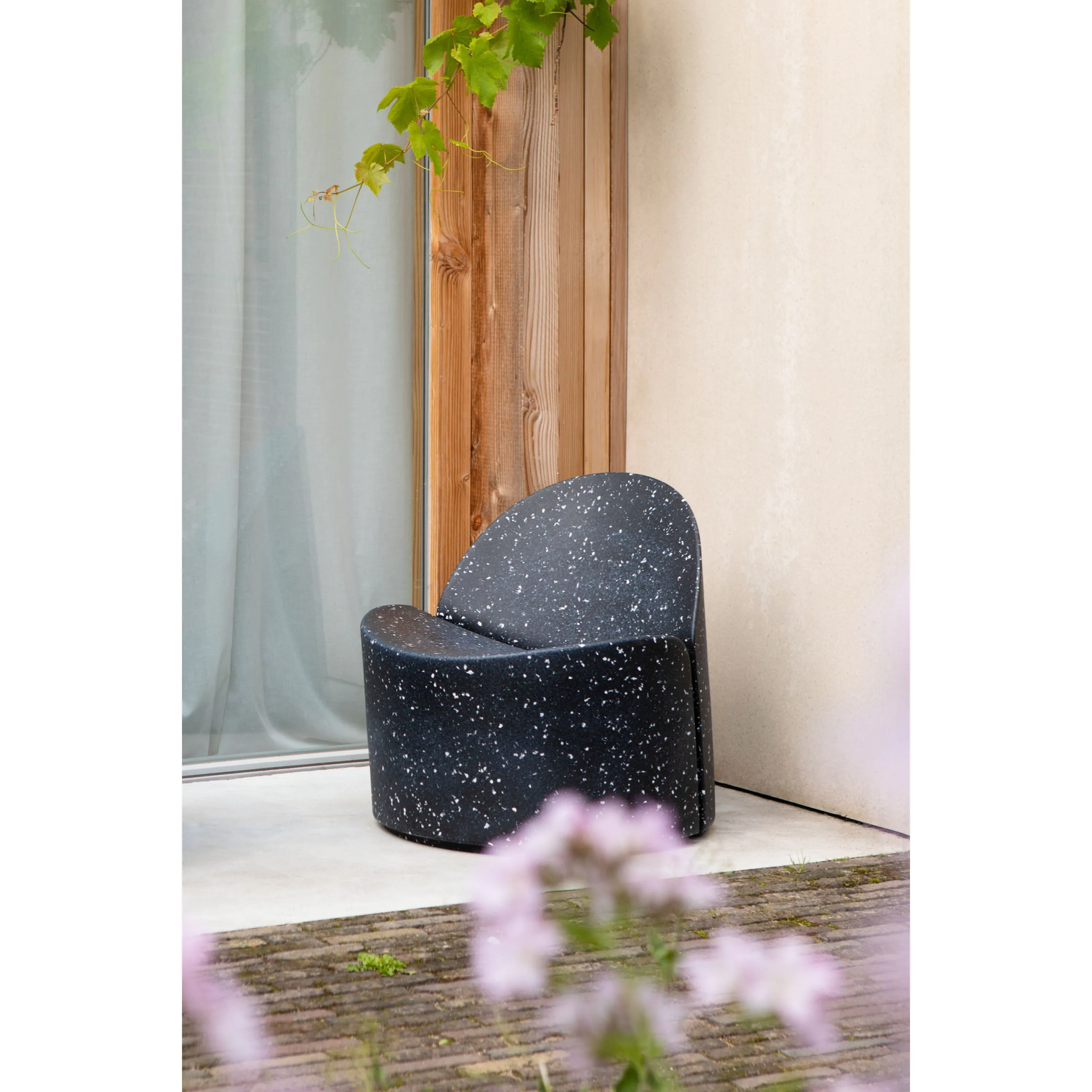 
"Bloom" Outdoor Lounge Chair - Black Galaxy