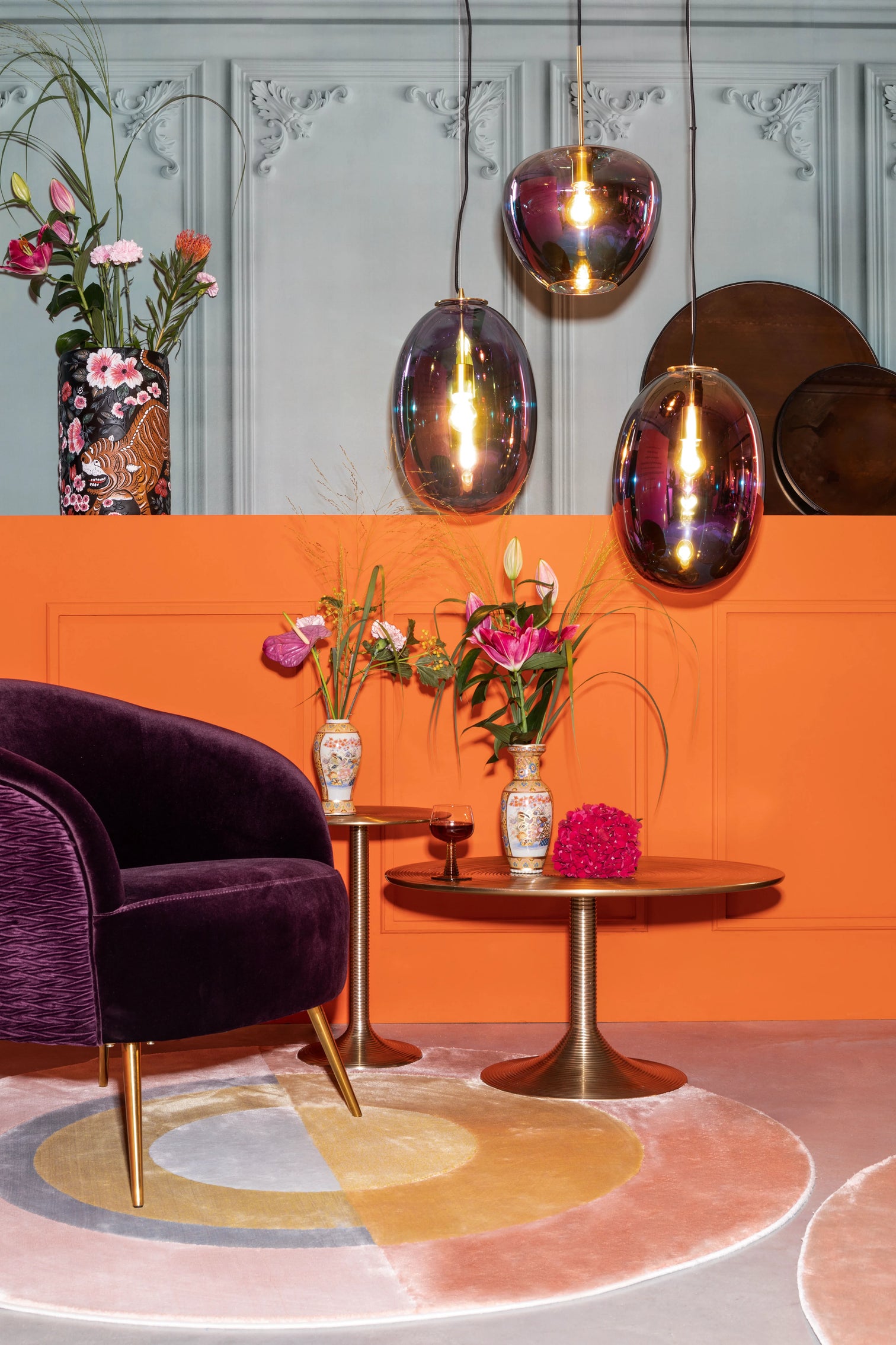 
"Hypnotising" designer side table
