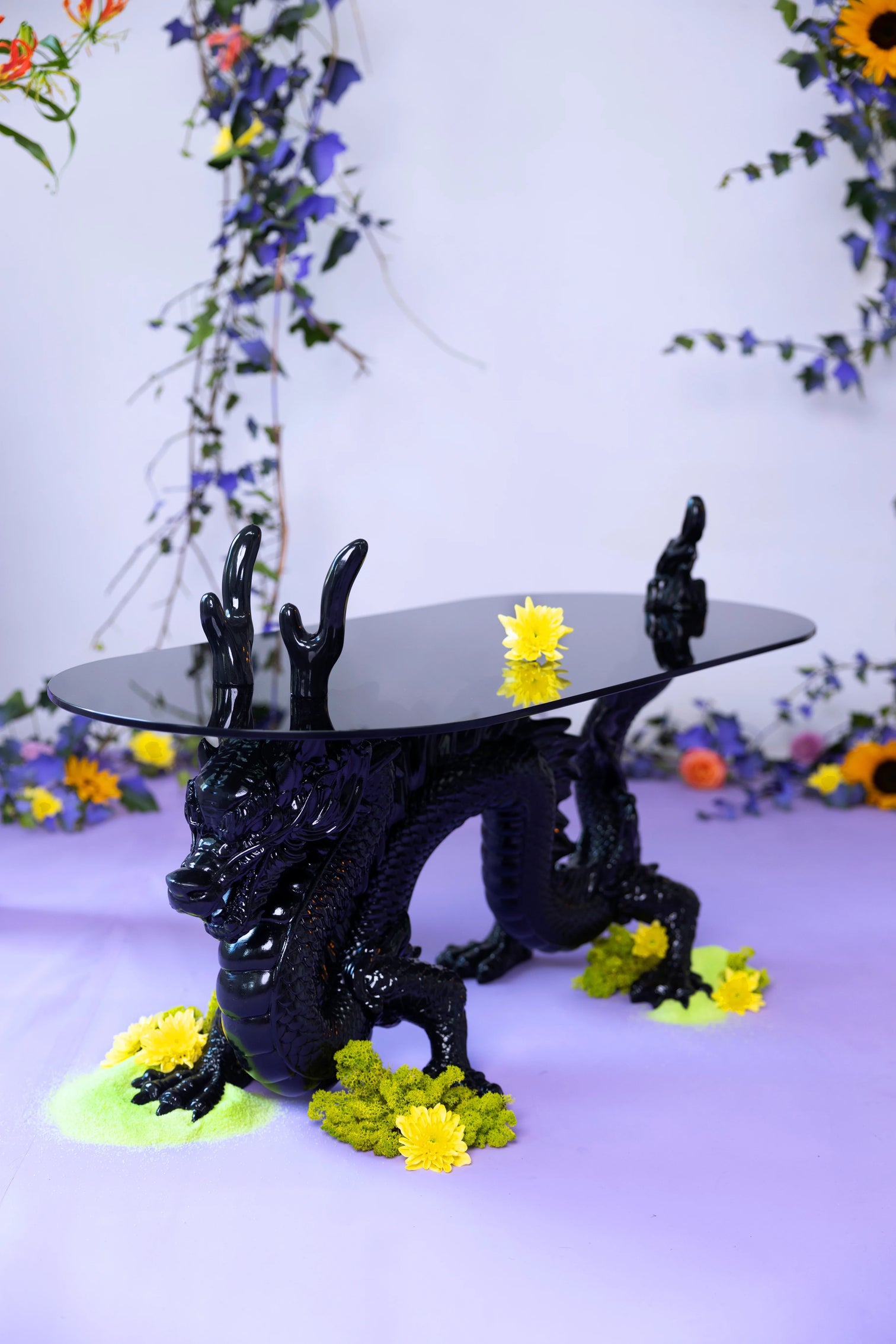 
Designer Coffee Table "Dragonized Bastard"