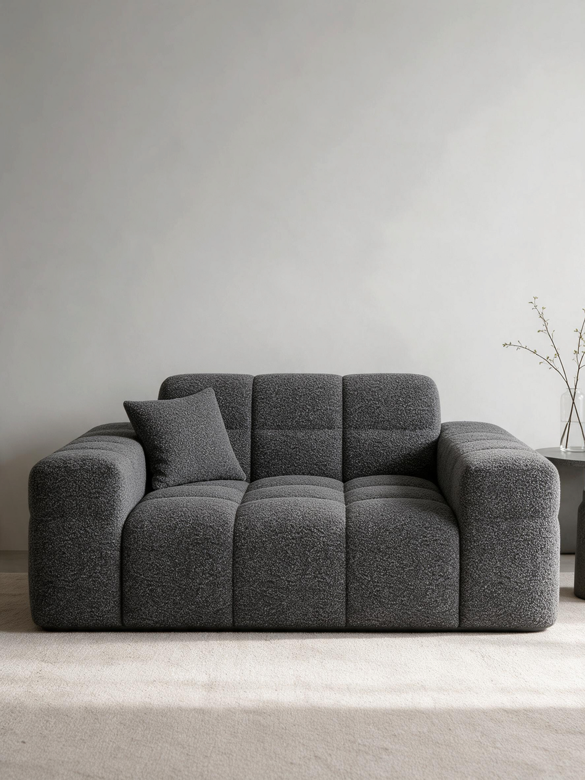 
Poltrona lounge di design „Bloom“ con rivestimento in bouclé - Bouclé Grafite