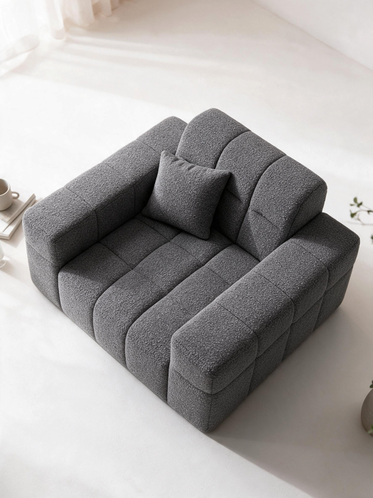 
Poltrona lounge di design „Bloom“ con rivestimento in bouclé - Bouclé Grafite