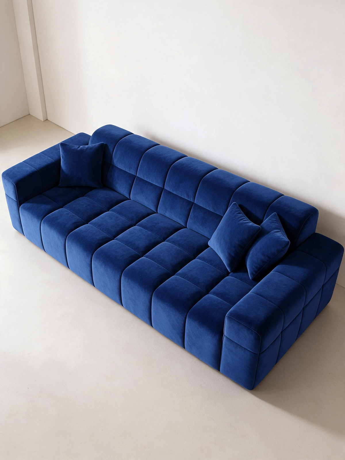
Divano di design a 3 posti „Bloom“ con rivestimento in velluto - Rivestimento in raso blu reale