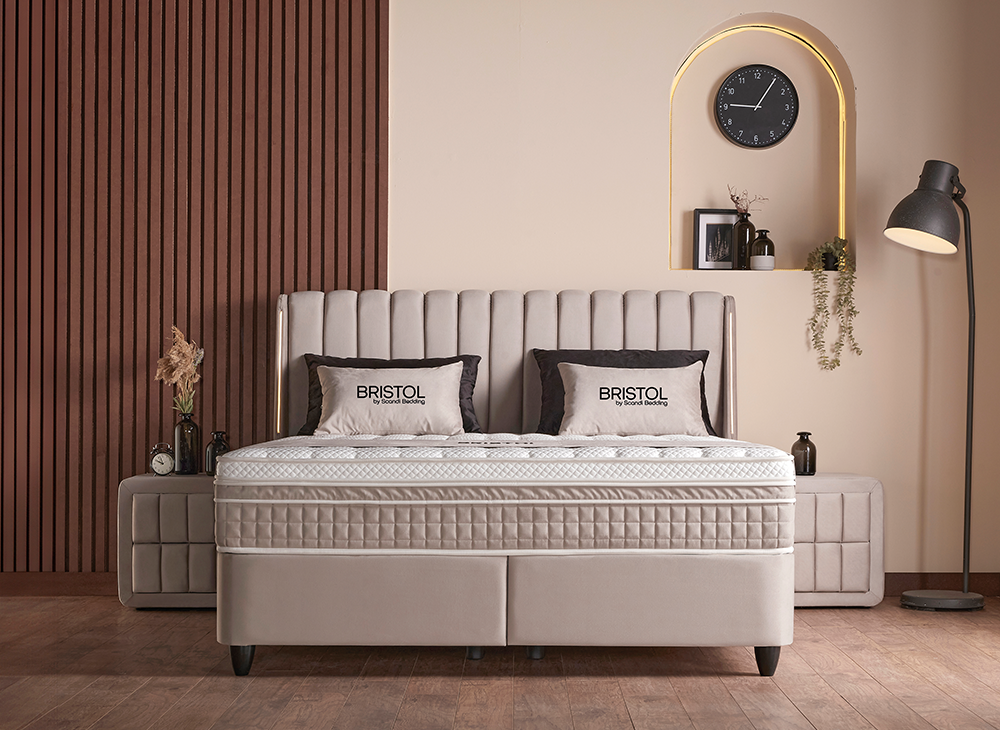 
Lit tapissier design « Bristol », différentes tailles - Sans accessoires / Dimensions du matelas : 140 x 200 cm