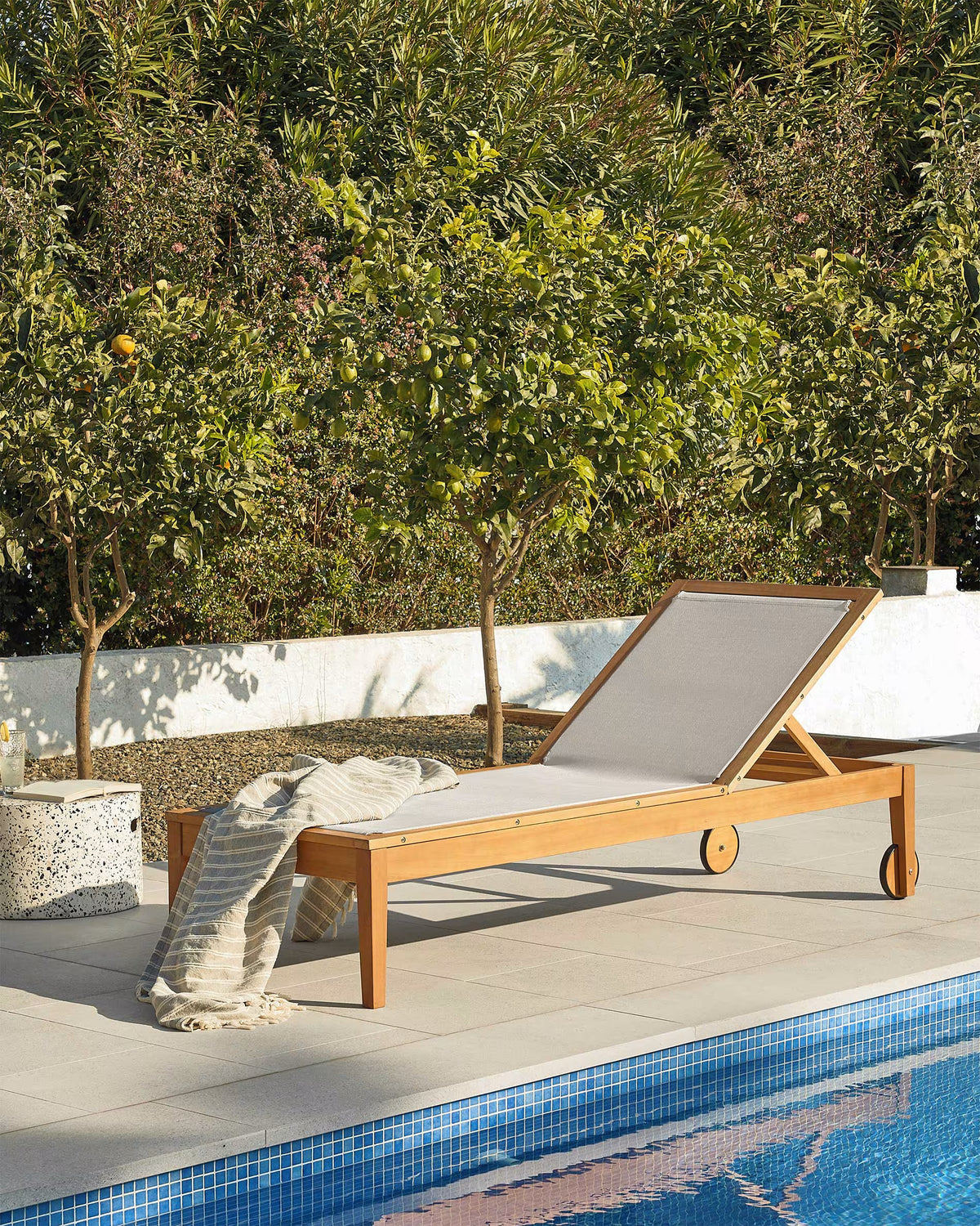 
Design Outdoor Sonnenliege „Caterino“ - Natural / Light Beige