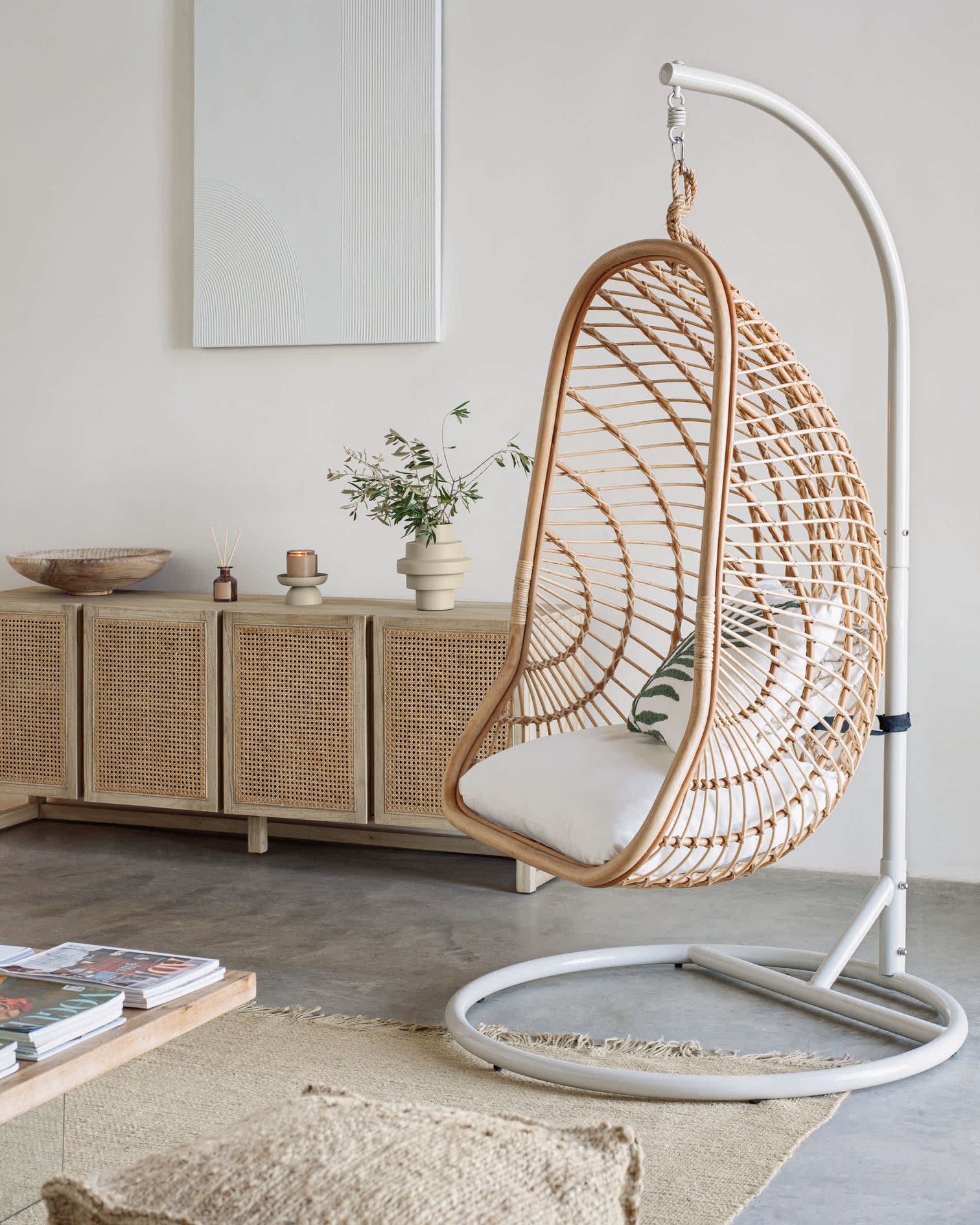 
Fauteuil suspendu tressé intérieur/extérieur « Ksenia » avec support - Monture: Beige clair