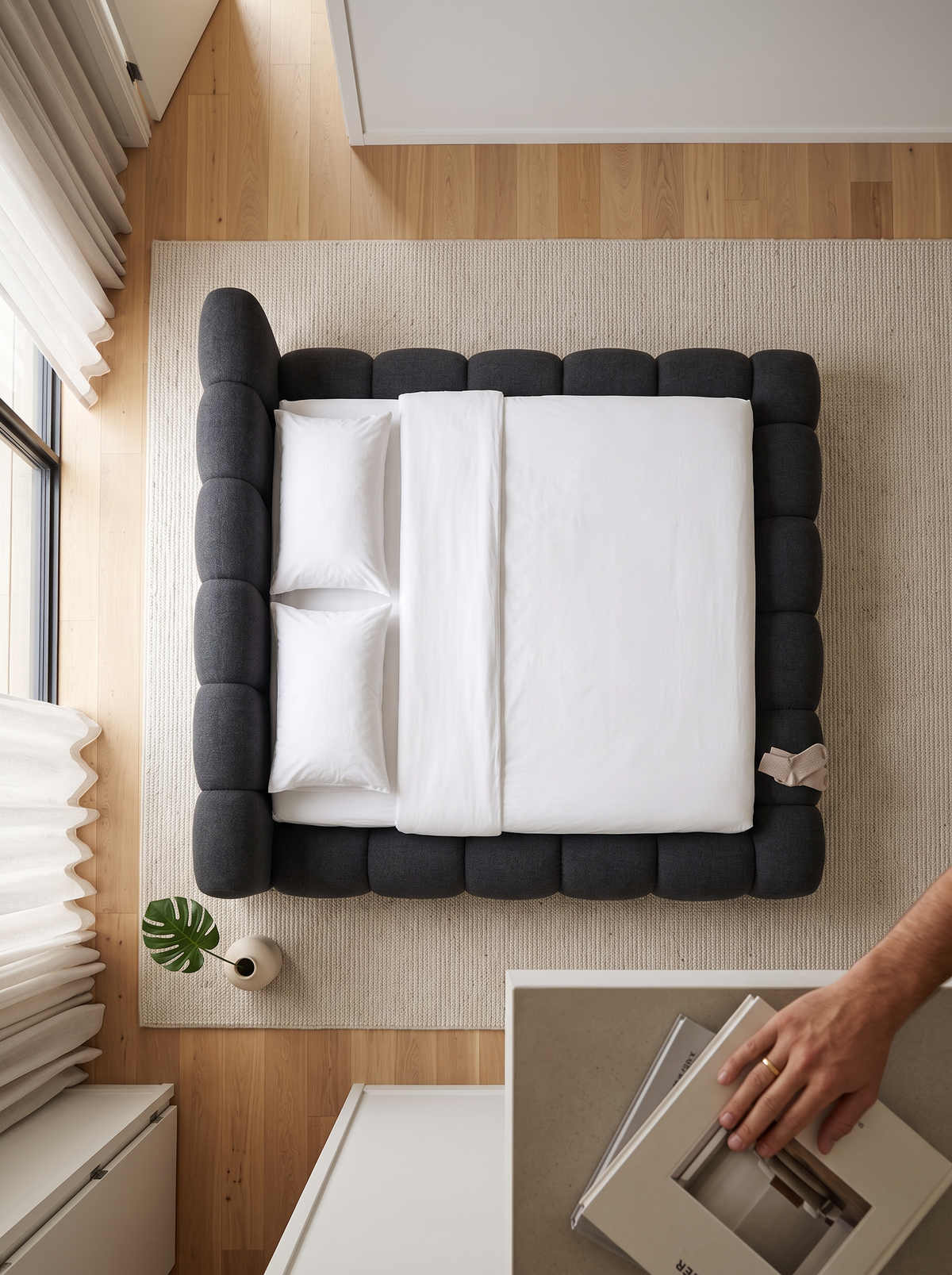 
Letto imbottito di design «Alba» con vano portaoggetti, tessuto intrecciato nero - 140 x 200 cm