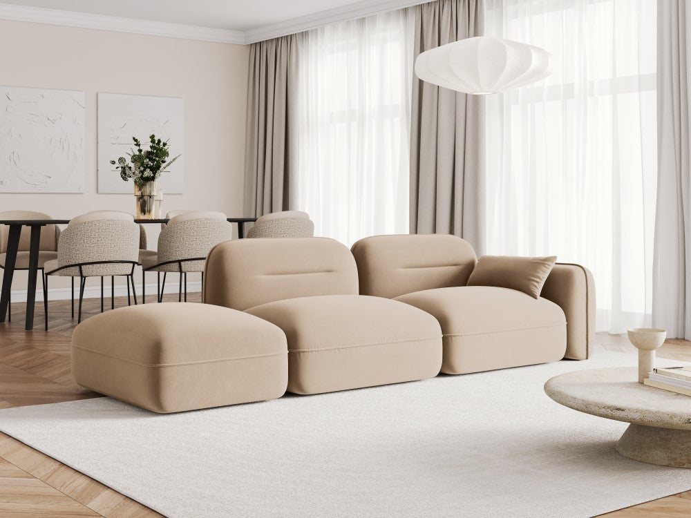 
3-Sitzer Design Sofa „Sydney“ mit Ottomane - Samt Sand / Ottomane links