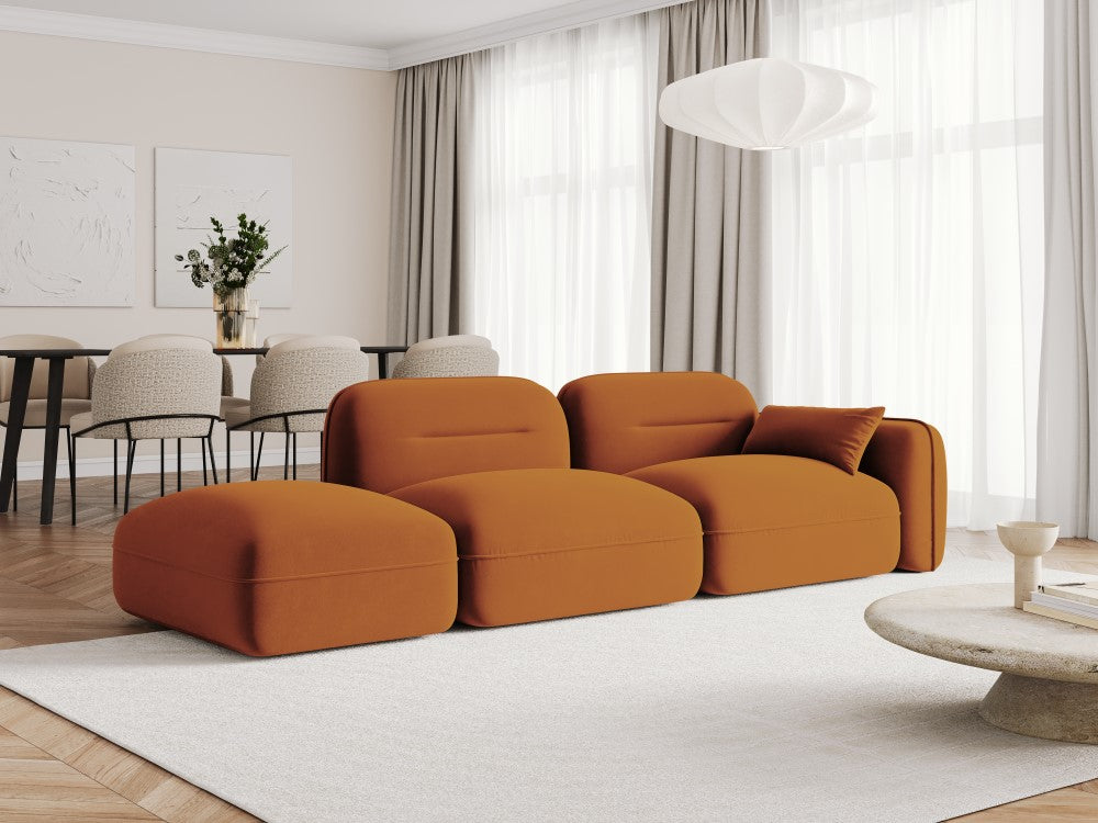 
3-Sitzer Design Sofa „Sydney“ mit Ottomane - Samt Terracotta / Ottomane links