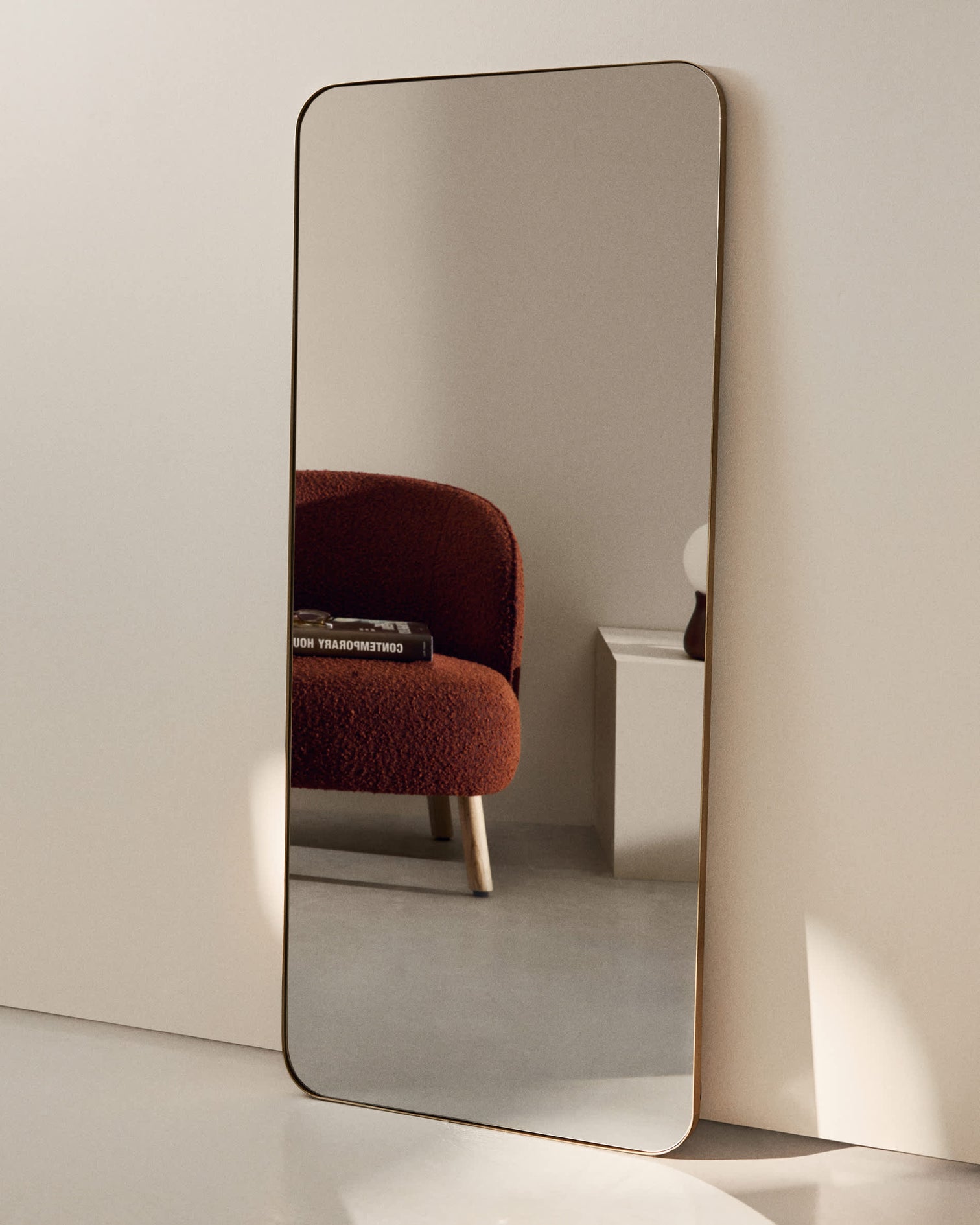 
Miroir mural design « Marco », différentes tailles - 80 x 180 cm / Cadre : Or