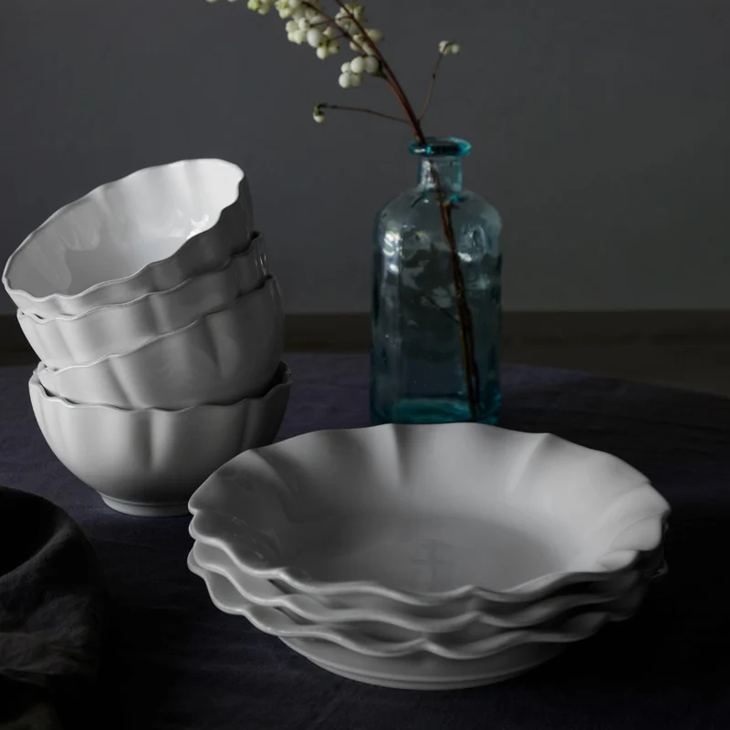 
Handmade Soup & Cereal Bowl "Rosa" - White
