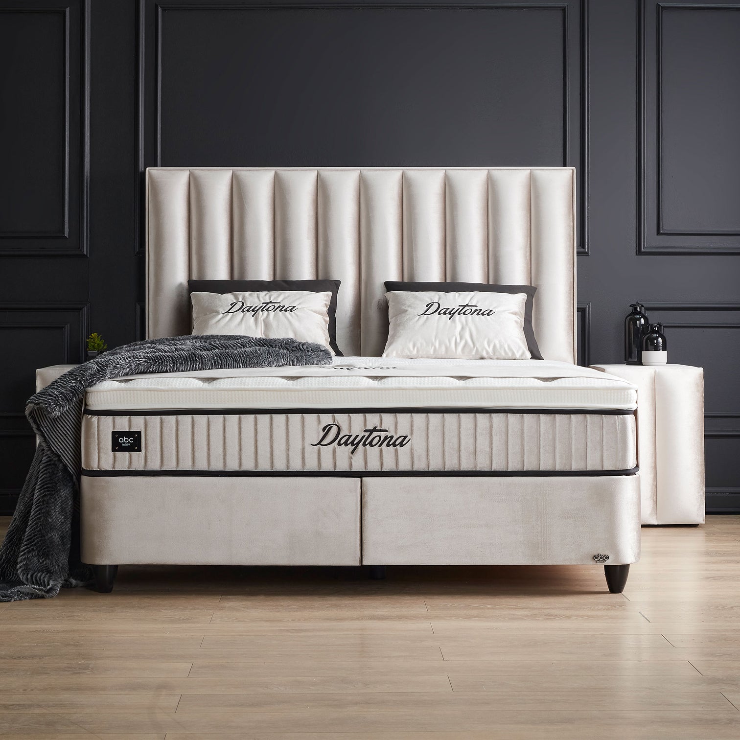 
Premium Boxspring Bed "Daytona" incl. Mattress & Topper - Without accessories / Mattress size: 160 x 200 cm