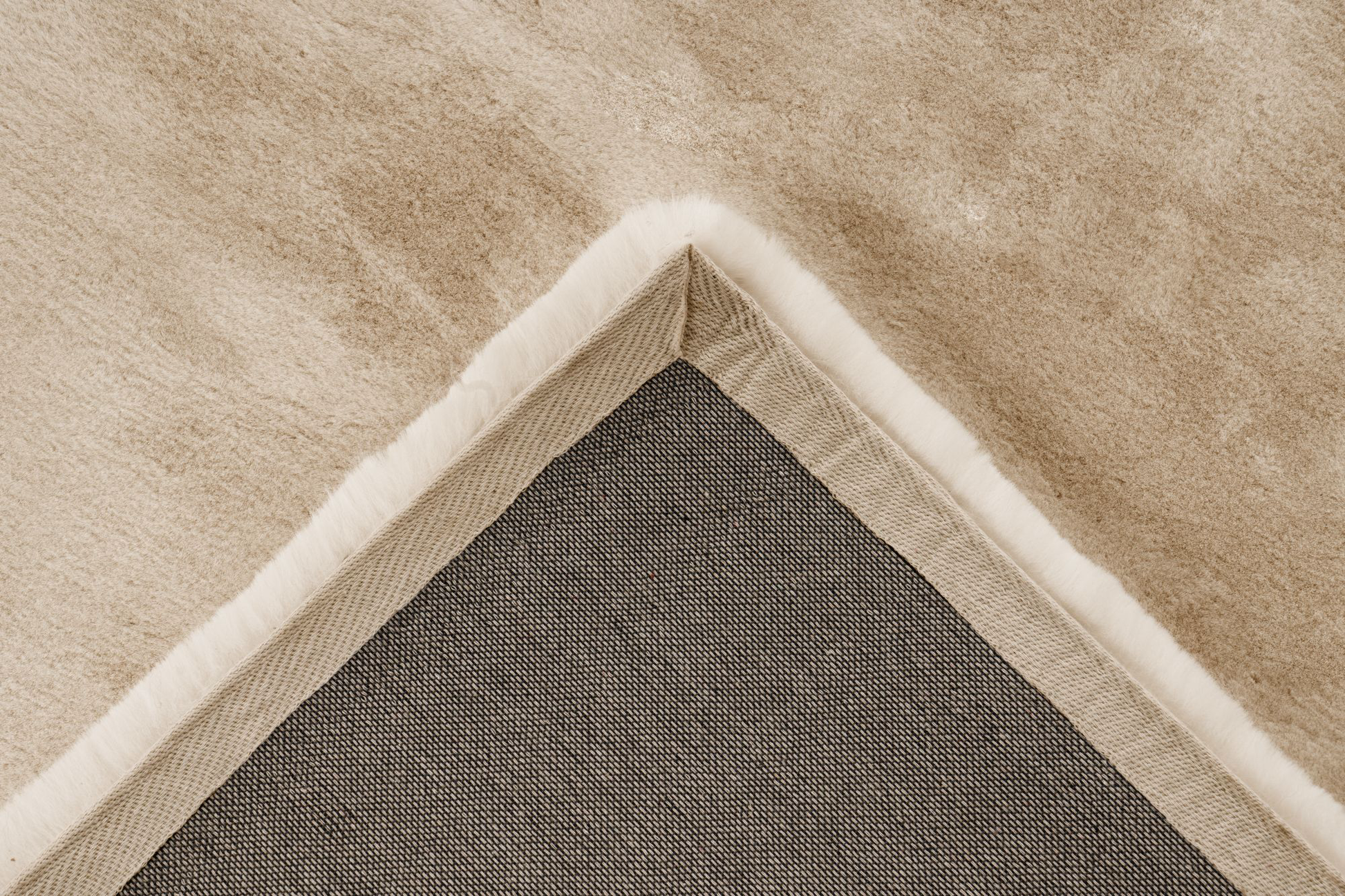 IMAGE for product variant SKU DCE900-Beige-80150