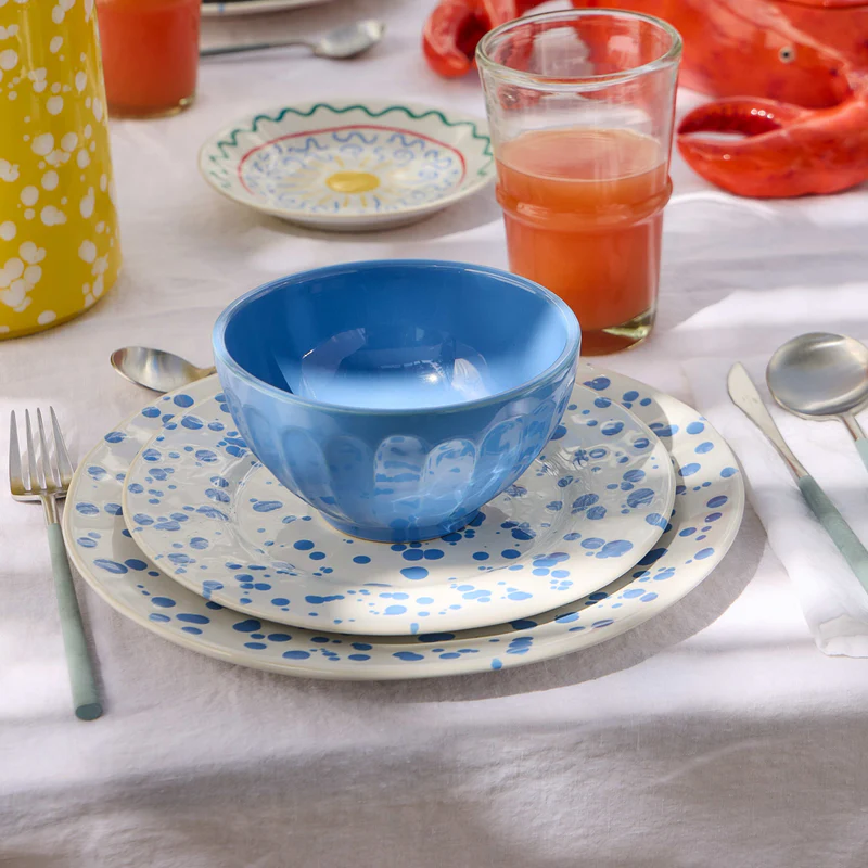 
Assiette à salade et à dessert artisanale « Rafaela » - Bleuet