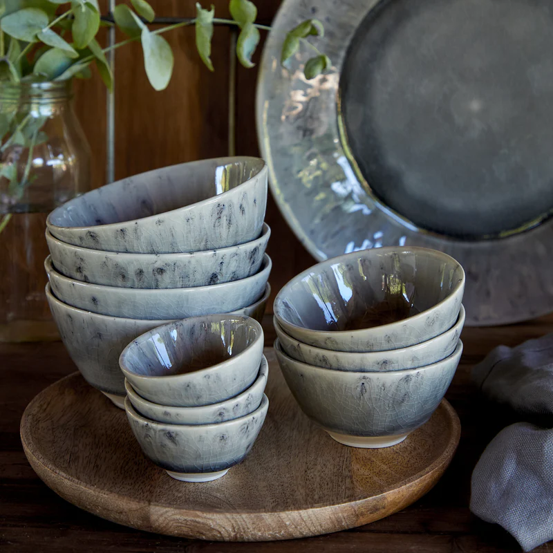
Handcrafted Fruit Bowl "Madeira" - Grey / Medium