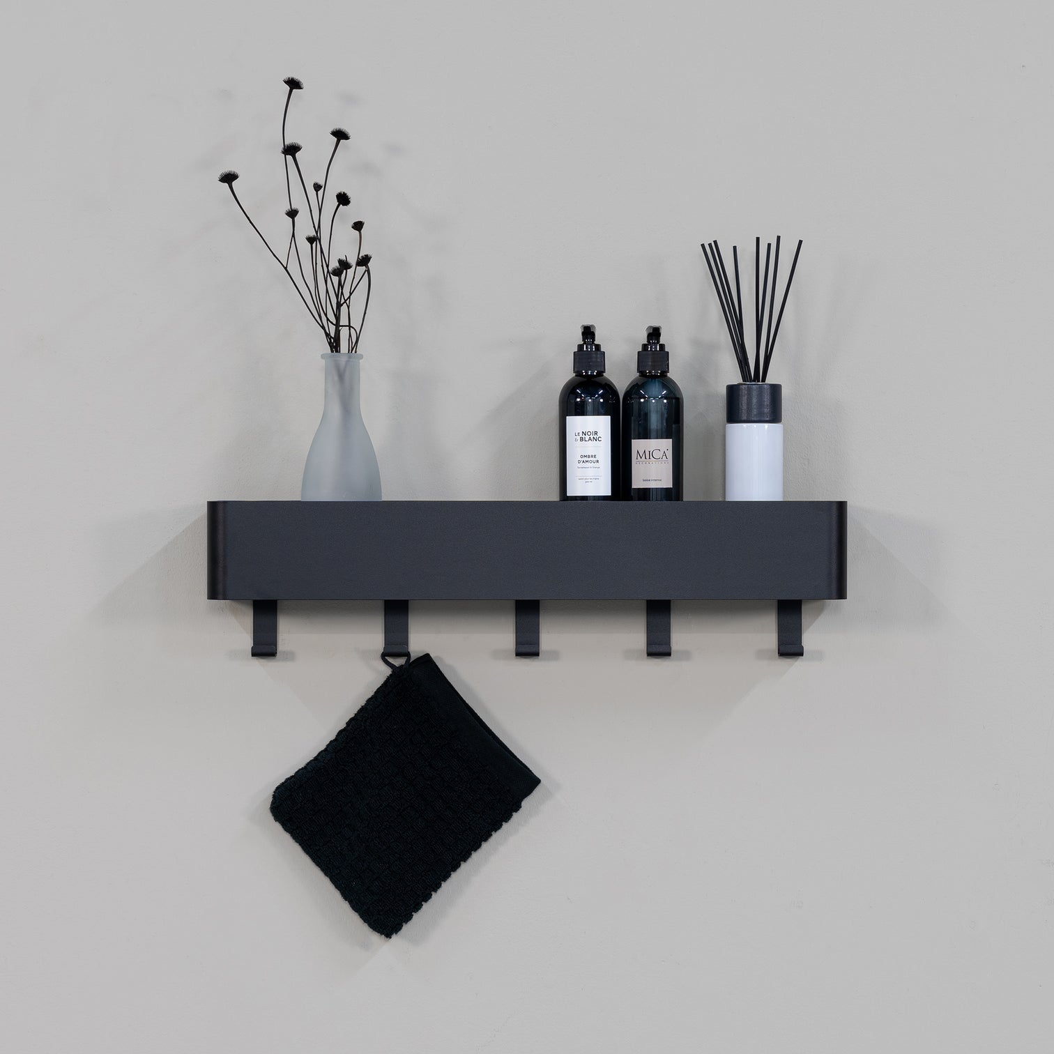 
Porte-manteau mural et étagère « Multi 5 » - Noir