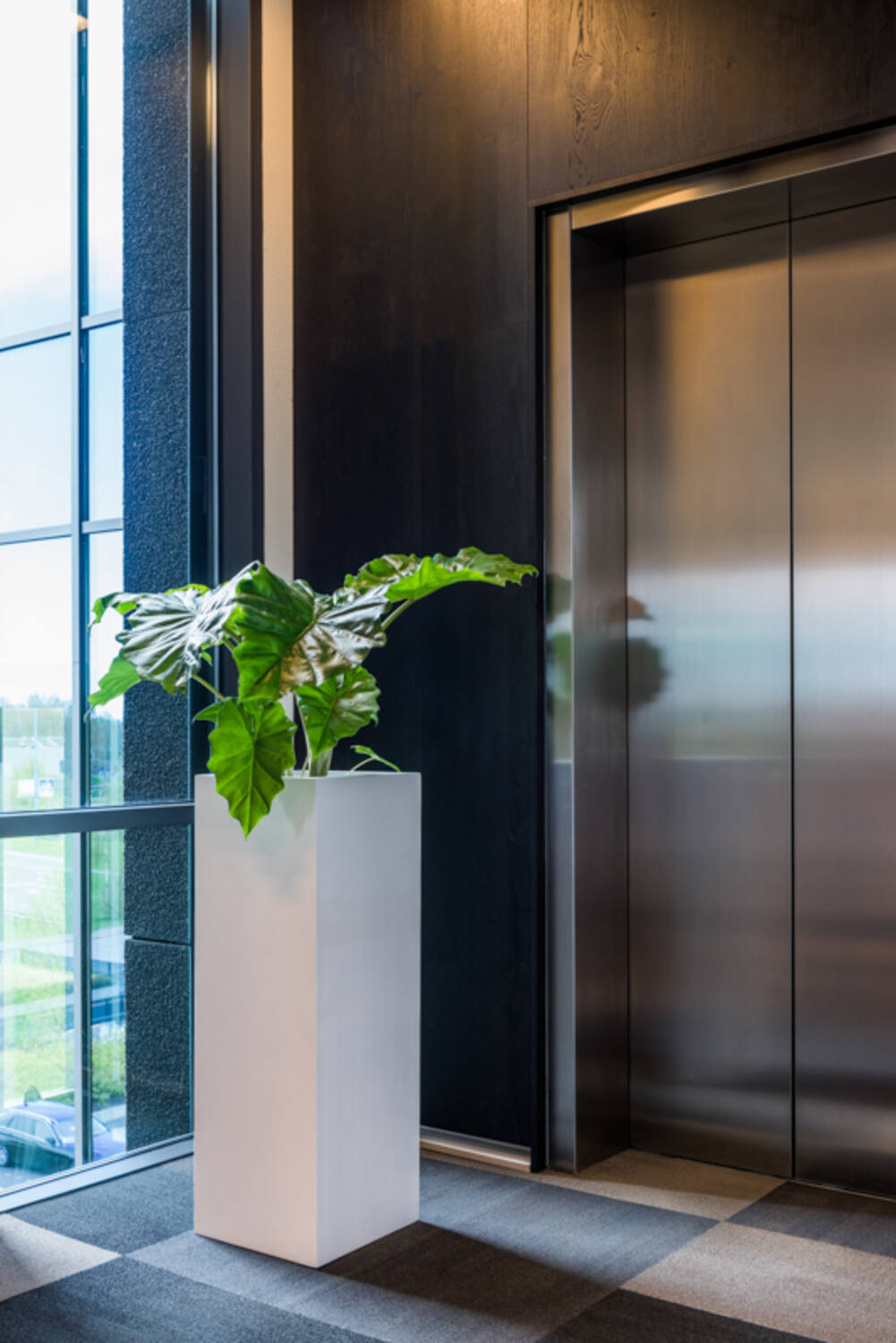 
Vaso per fiori di alta qualità per interni/esterni „Essential Yang“ - Bianco lucido / 35 x 35 x Altezza 100 cm